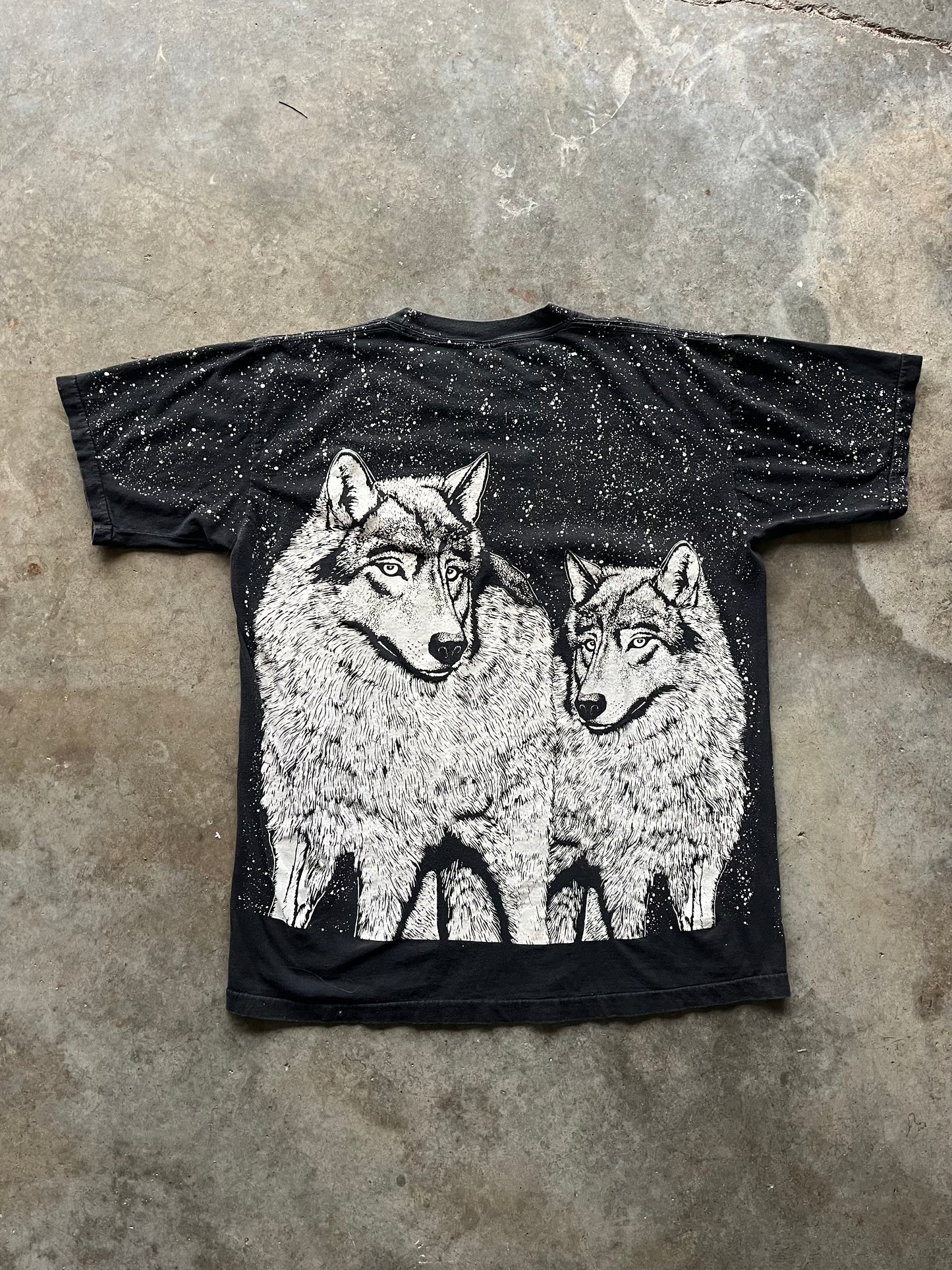 (L) Vintage Wolf Night AOP Tee