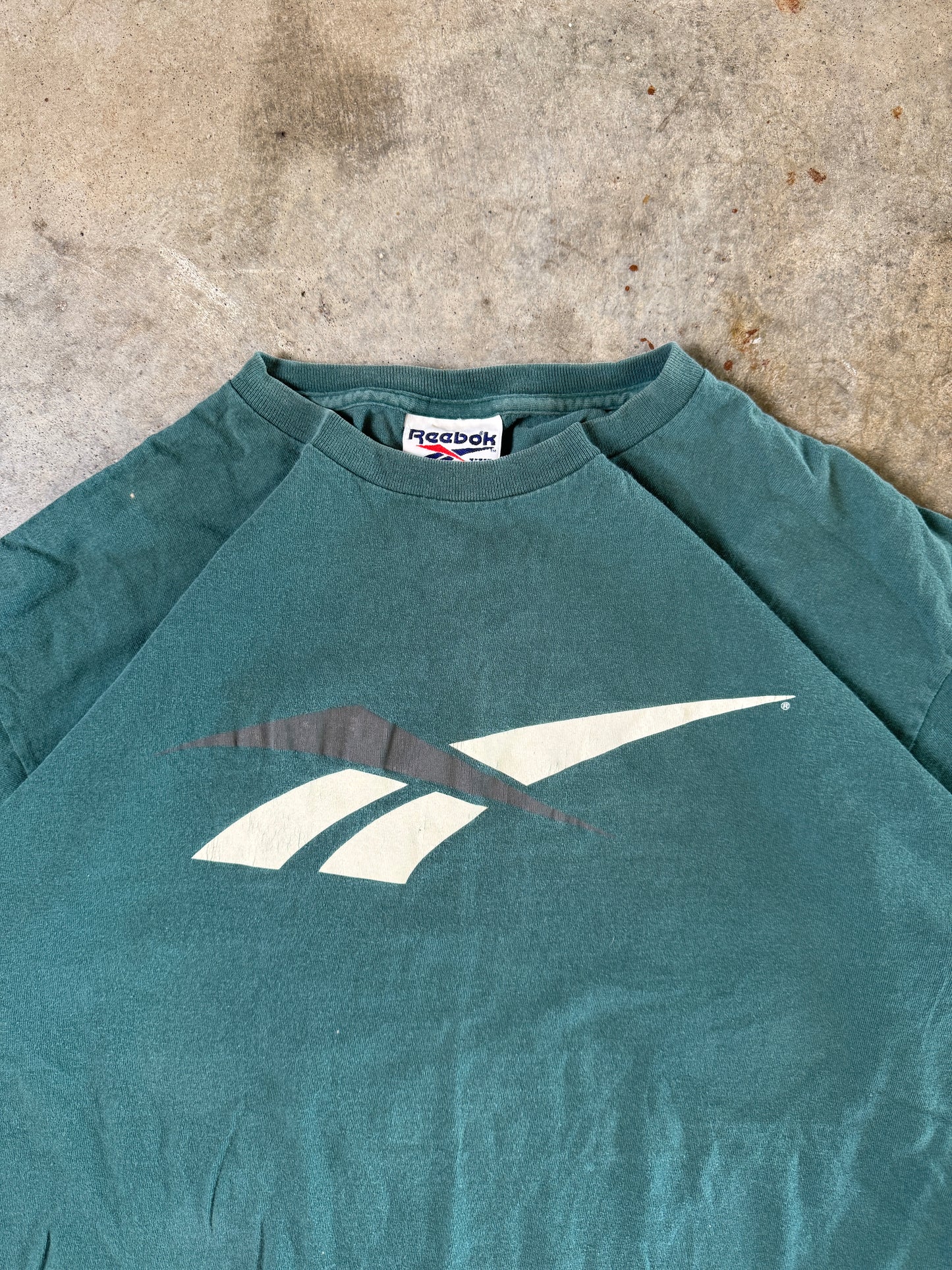 (XXL) Vintage Reebok Tee