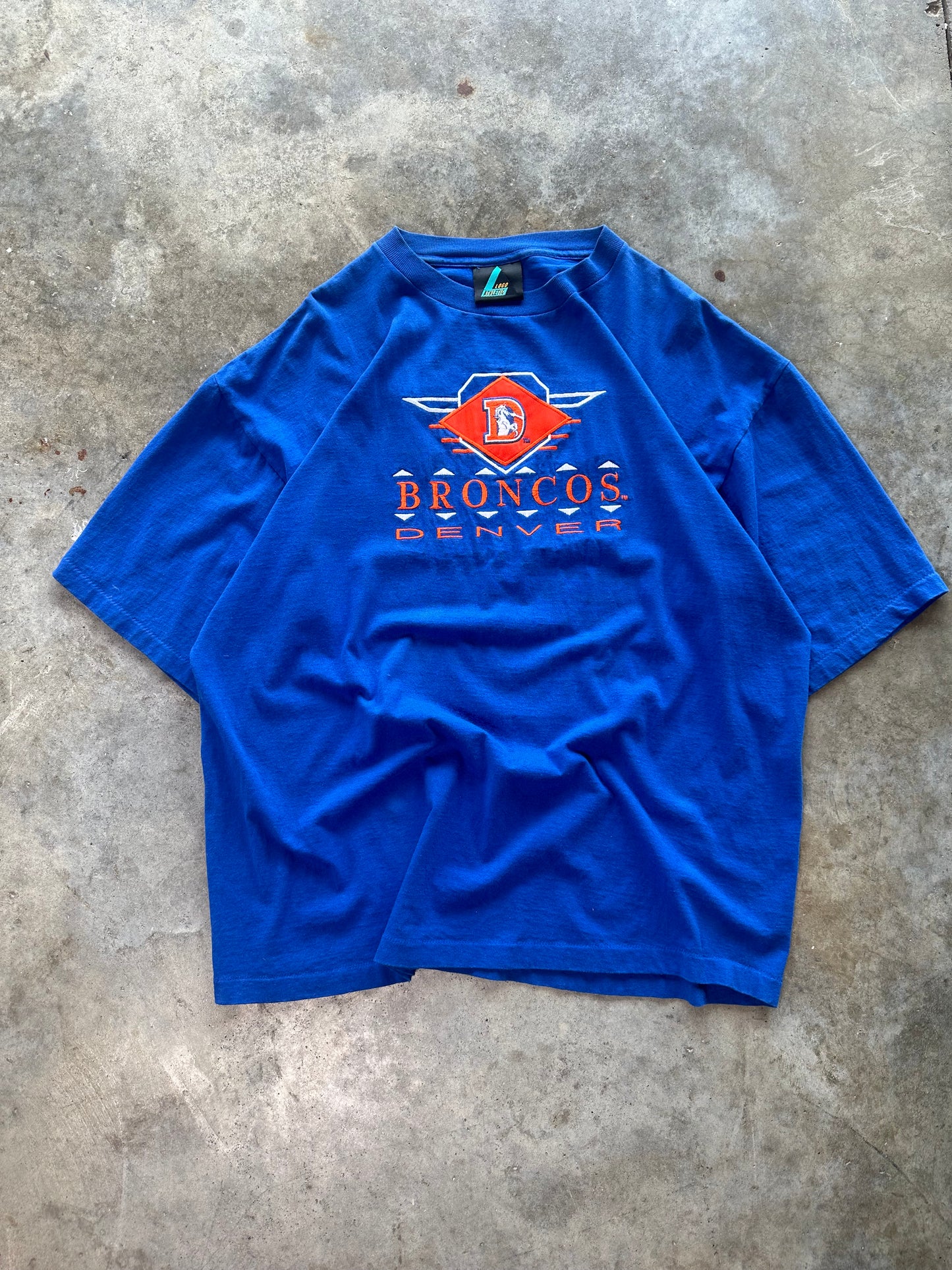 (XL) Vintage Broncos Tee