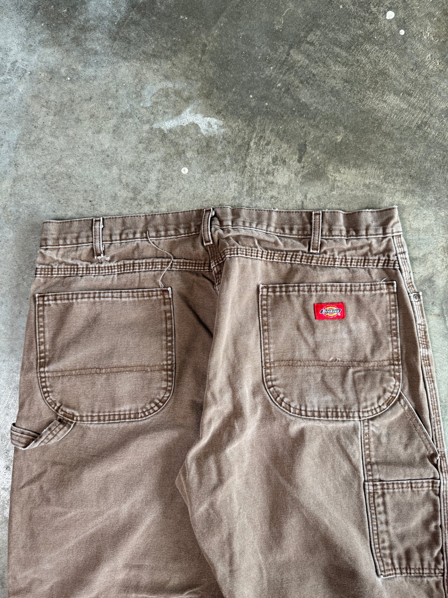 (30) Dickies Carpenter Pants