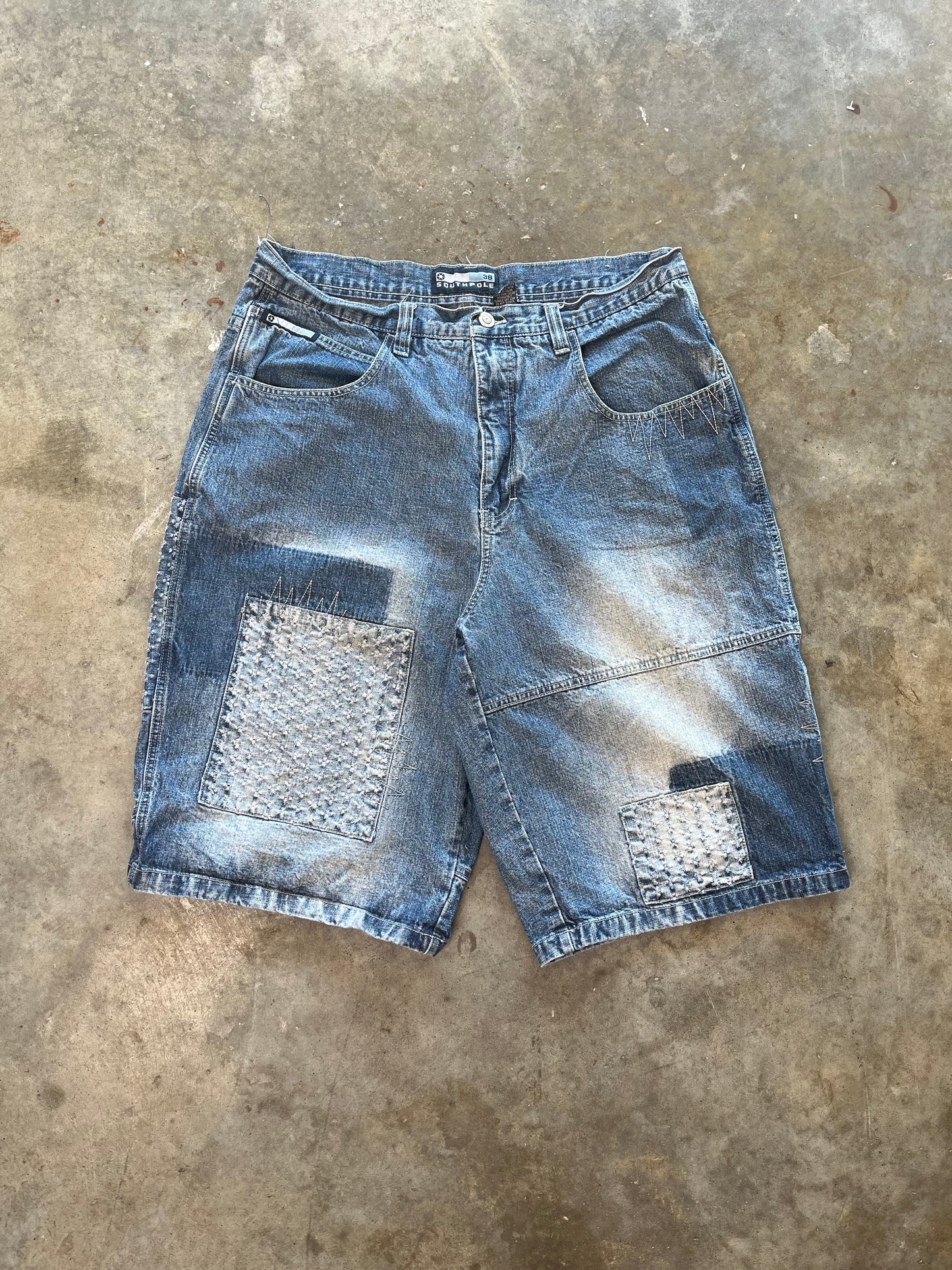 (38) SouthPole Patched Denim Shorts