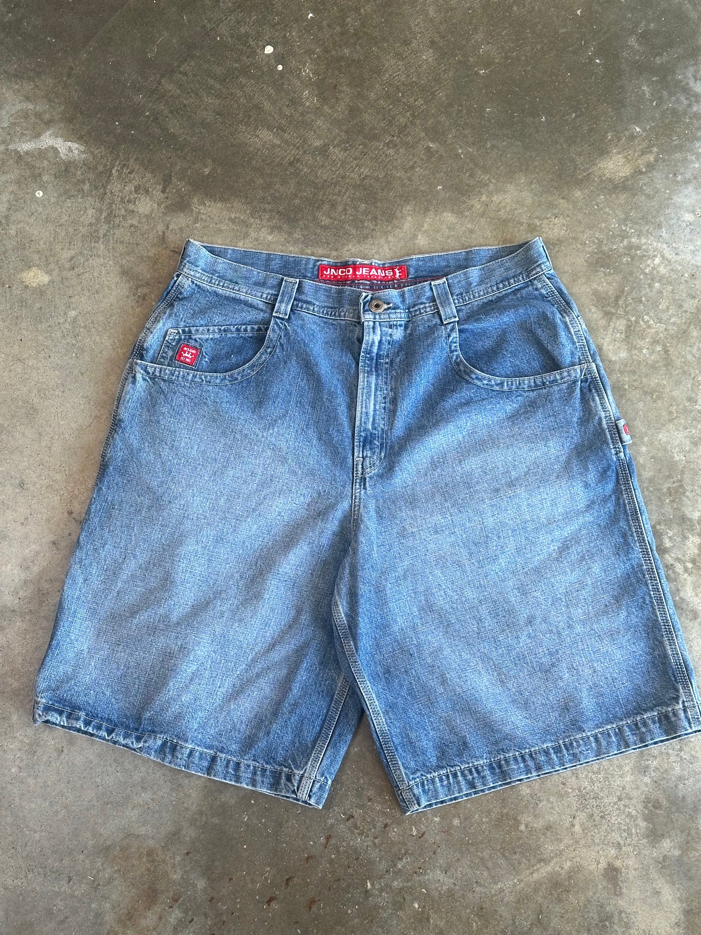 (38) JNCO Yin & Yang Embroidered Jorts