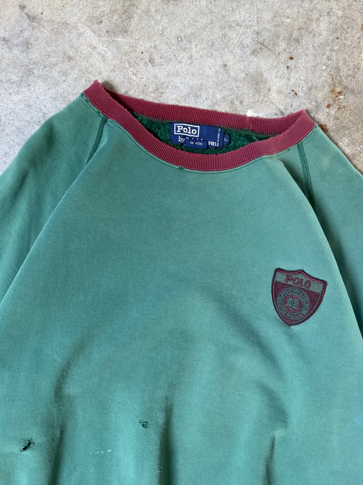 (L) Vintage Polo Sweatshirt