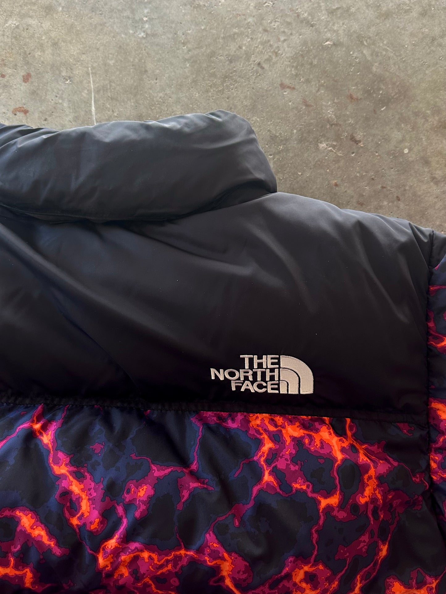 (M) 00s The North Face Magma 700 Puffer Jacket