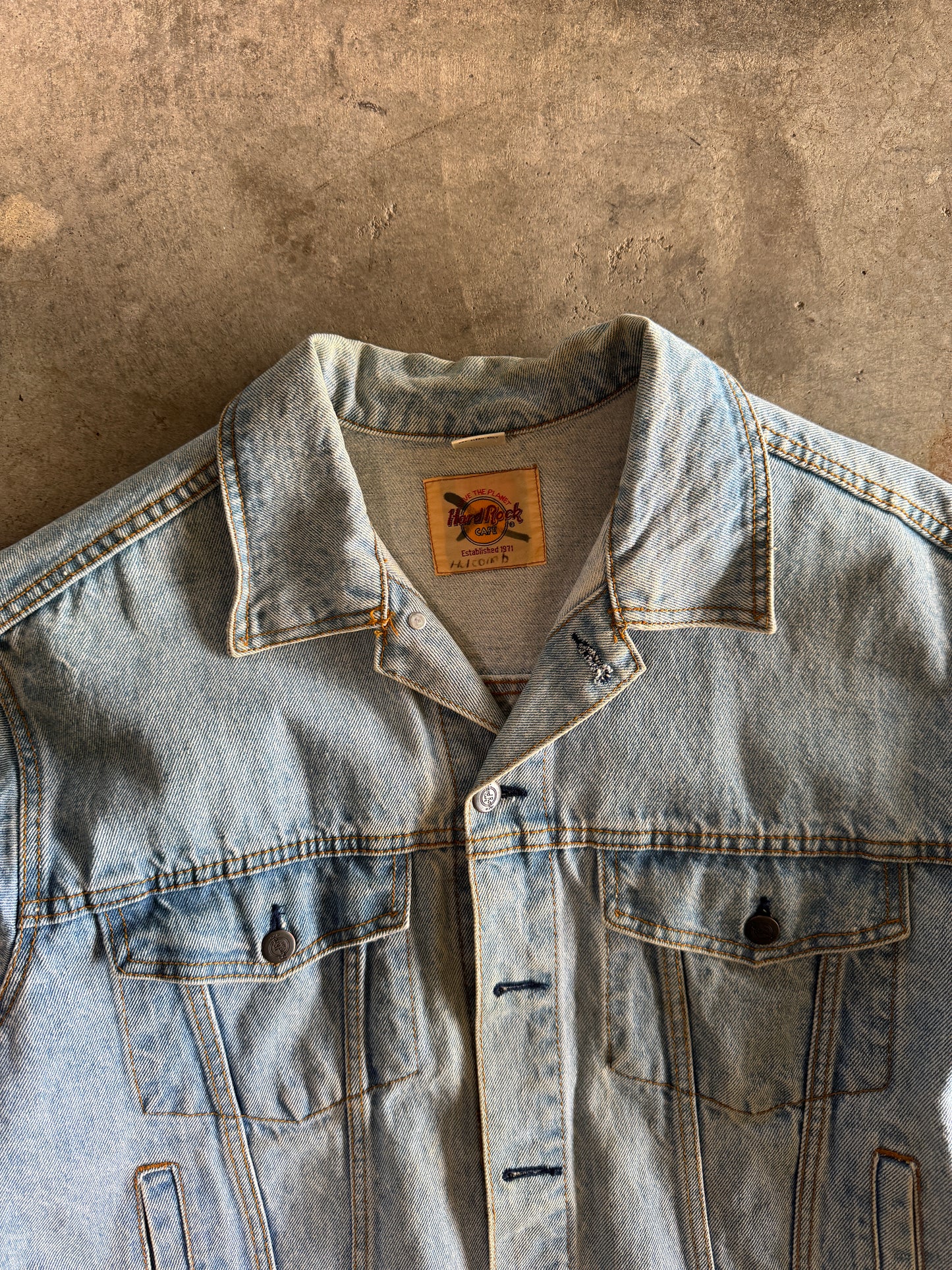 (M) Hard Rock Cafe Denim Jacket