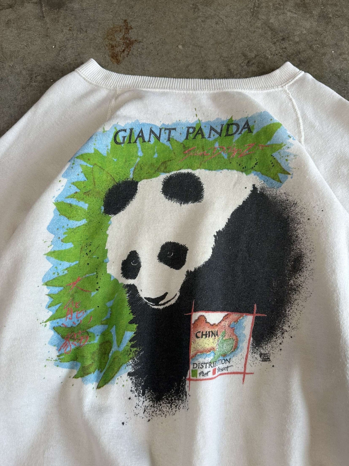 (M) Vintage Panda Sweatshirt