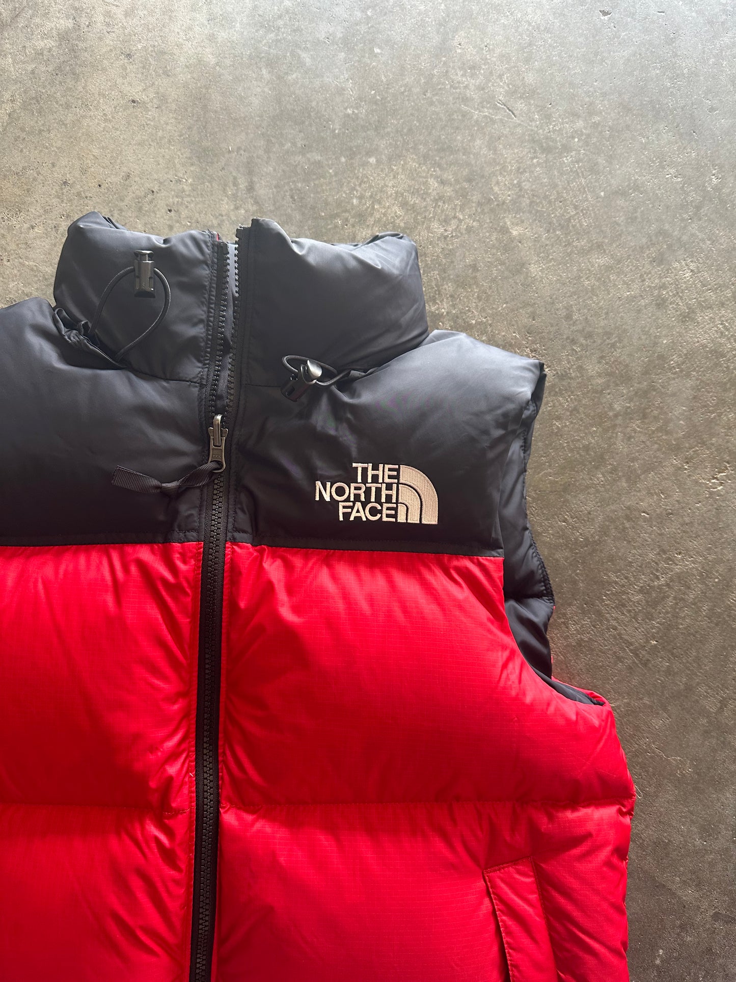 (S) 00s The North Face 700 Puffer Vest