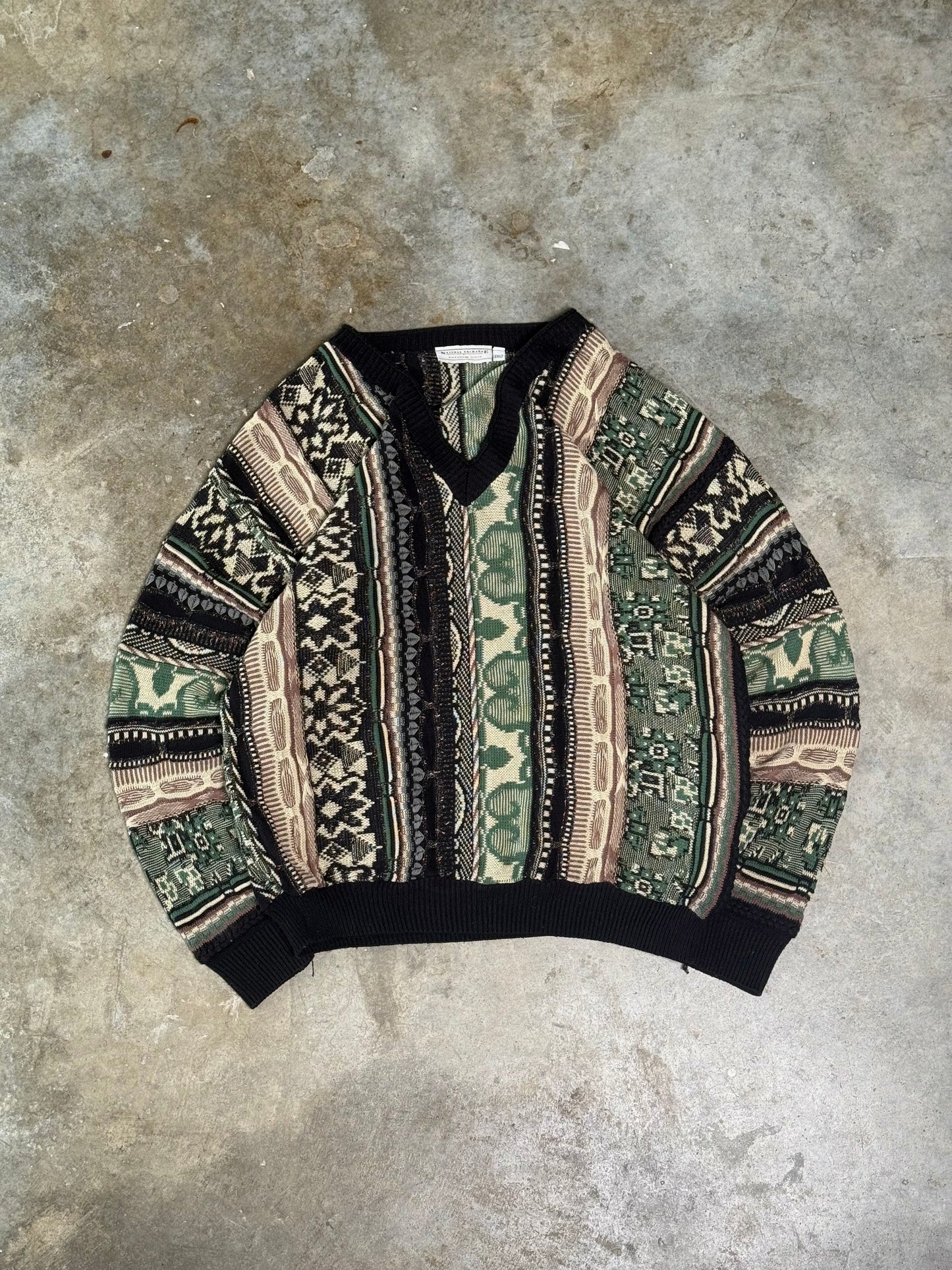 (XXL) Vintage Coogi-Like V-Neck Sweater