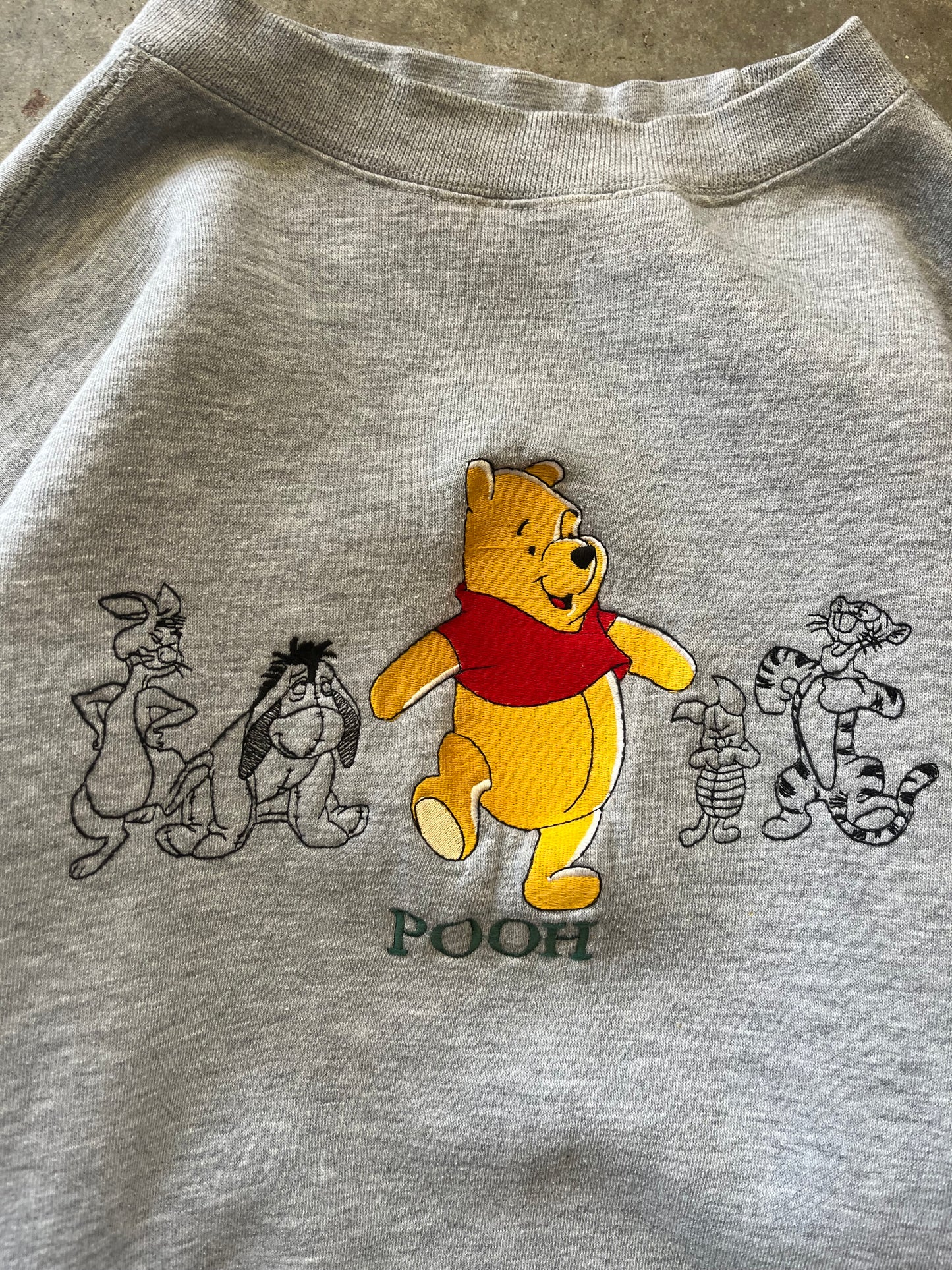 (L) Vintage Winnie the Pooh Sweatshirt