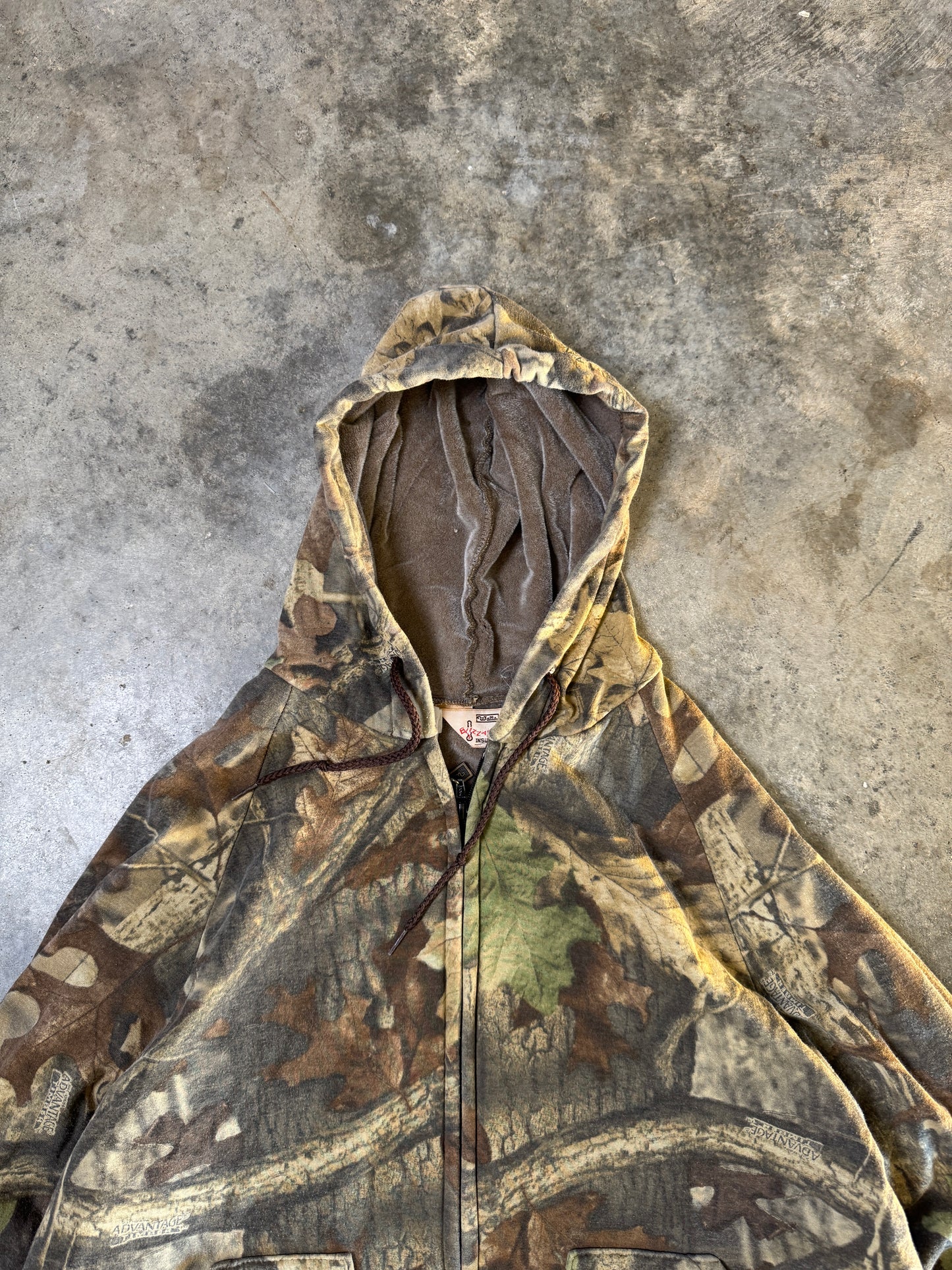 (XL) 00s Camo Hooded Jacket