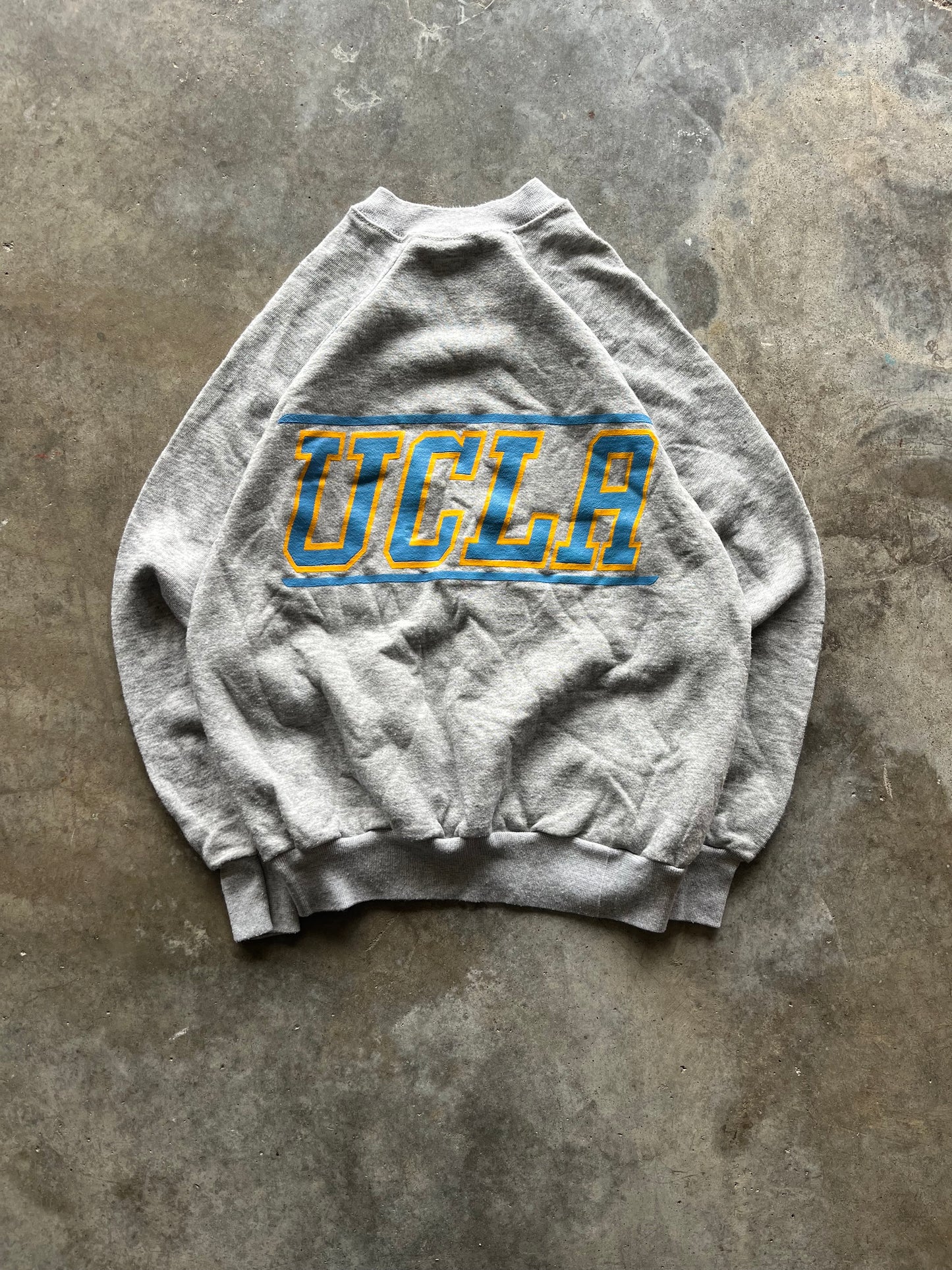 (L) Vintage UCLA Sweatshirt