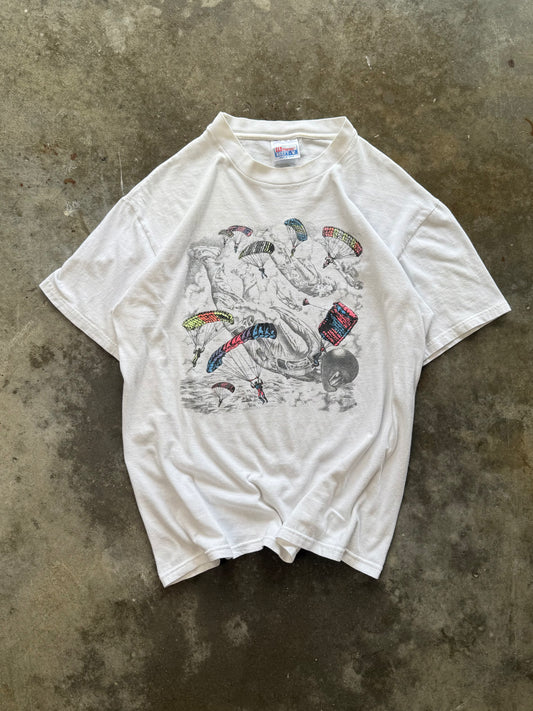 (M) 1998 Parachuters Tee
