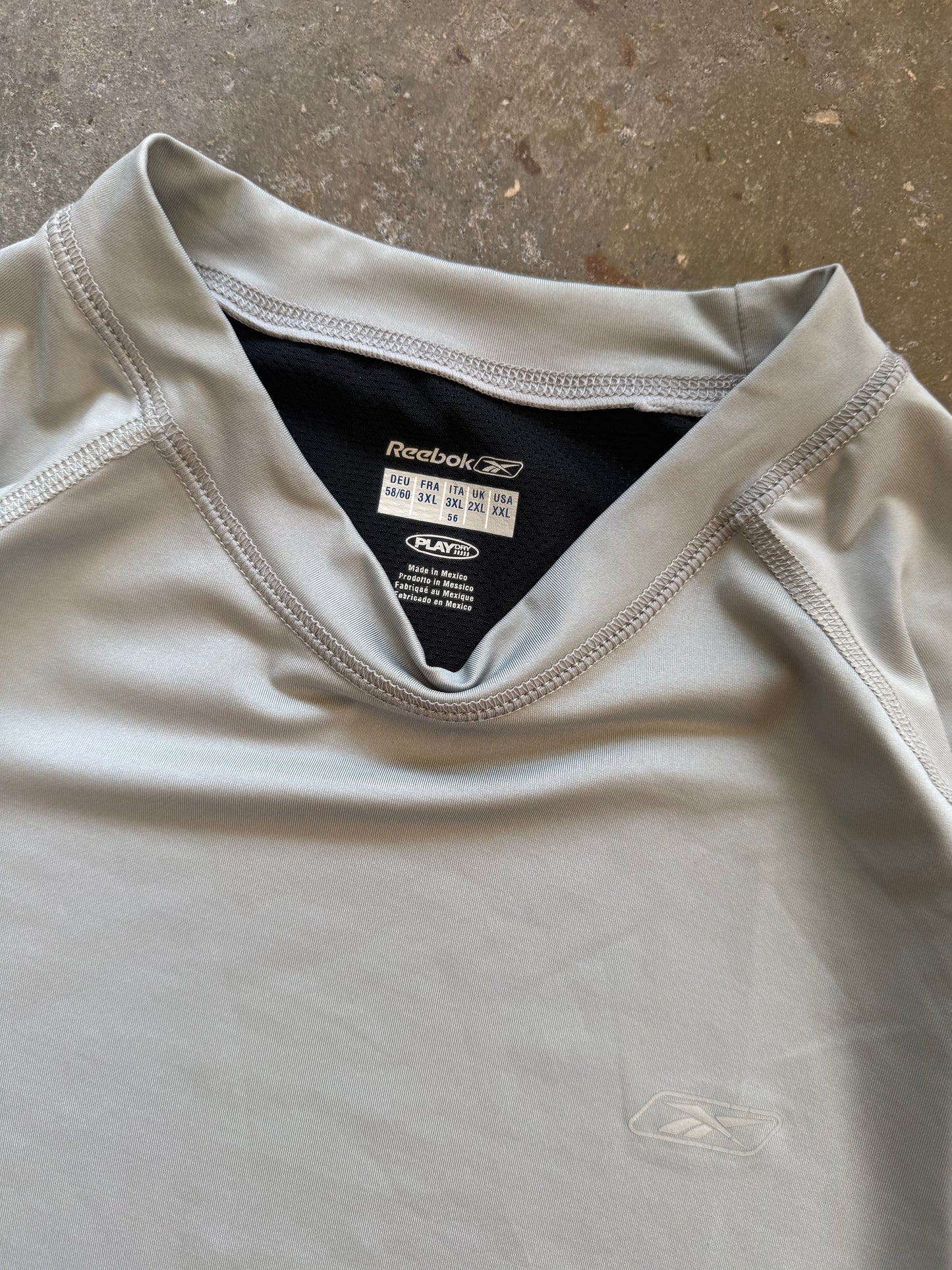 (XXL) 00s Reebok Tee