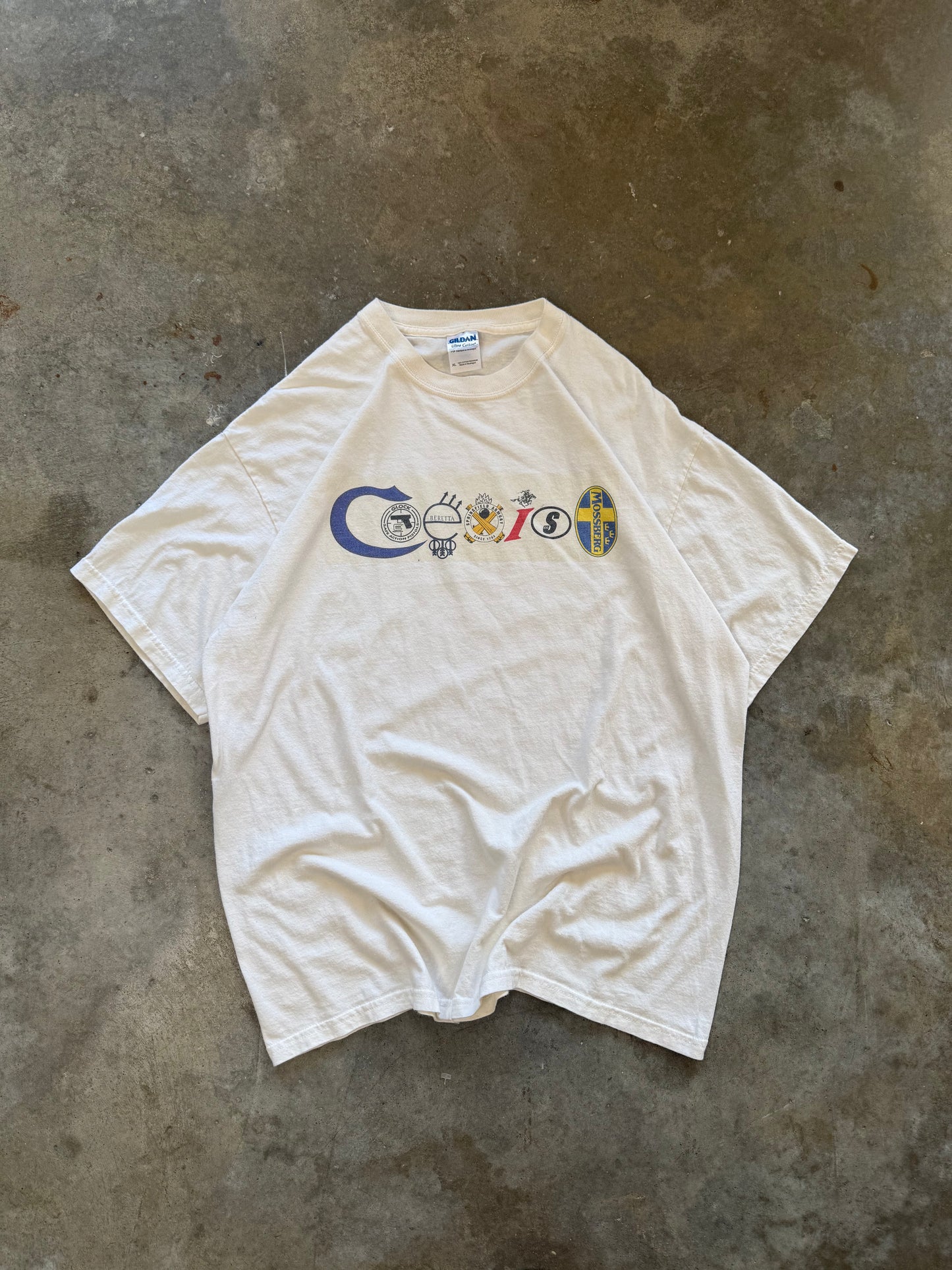 (XL) Vintage Guns Tee