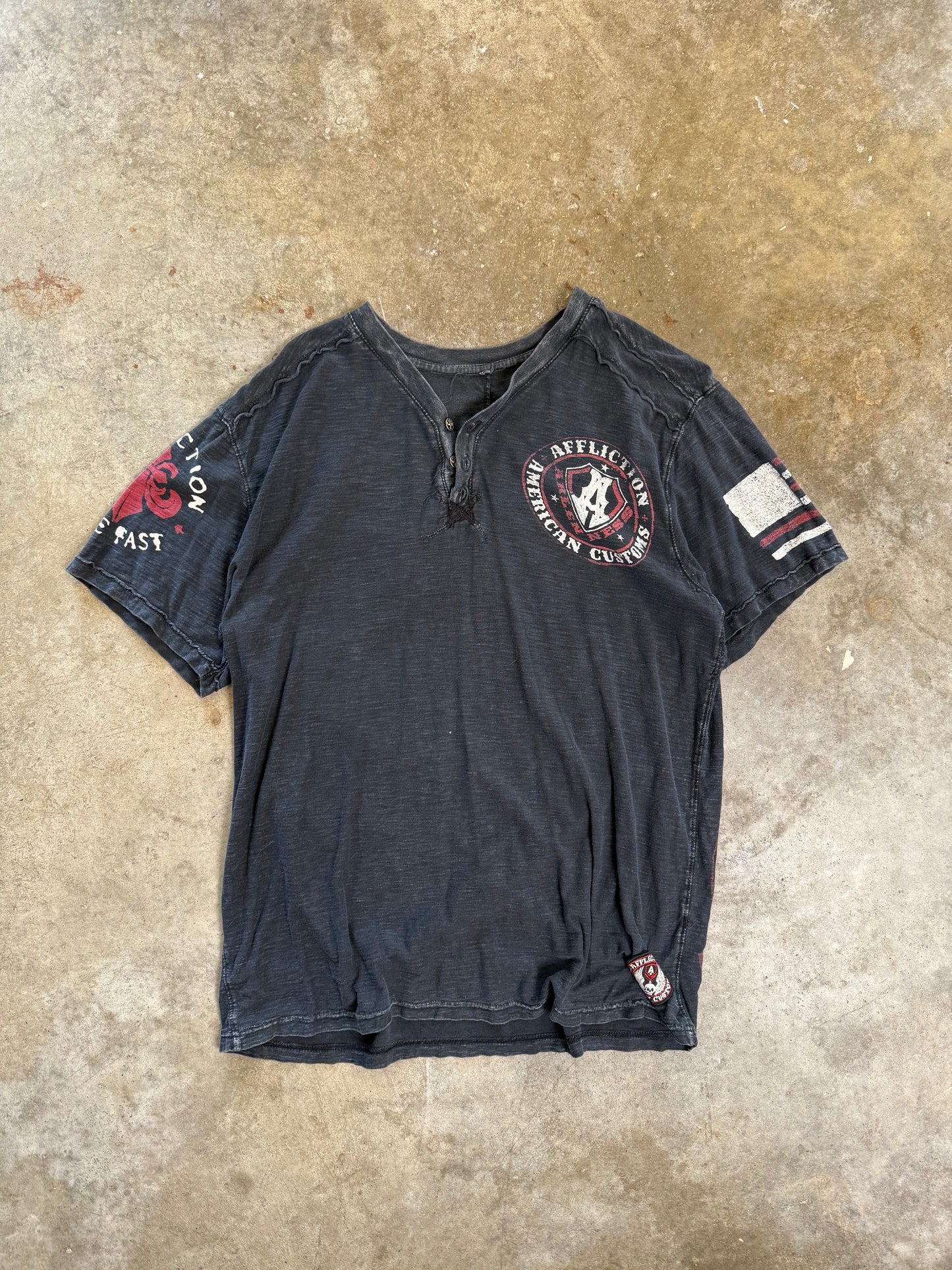 (L) 00s Affliction Tee