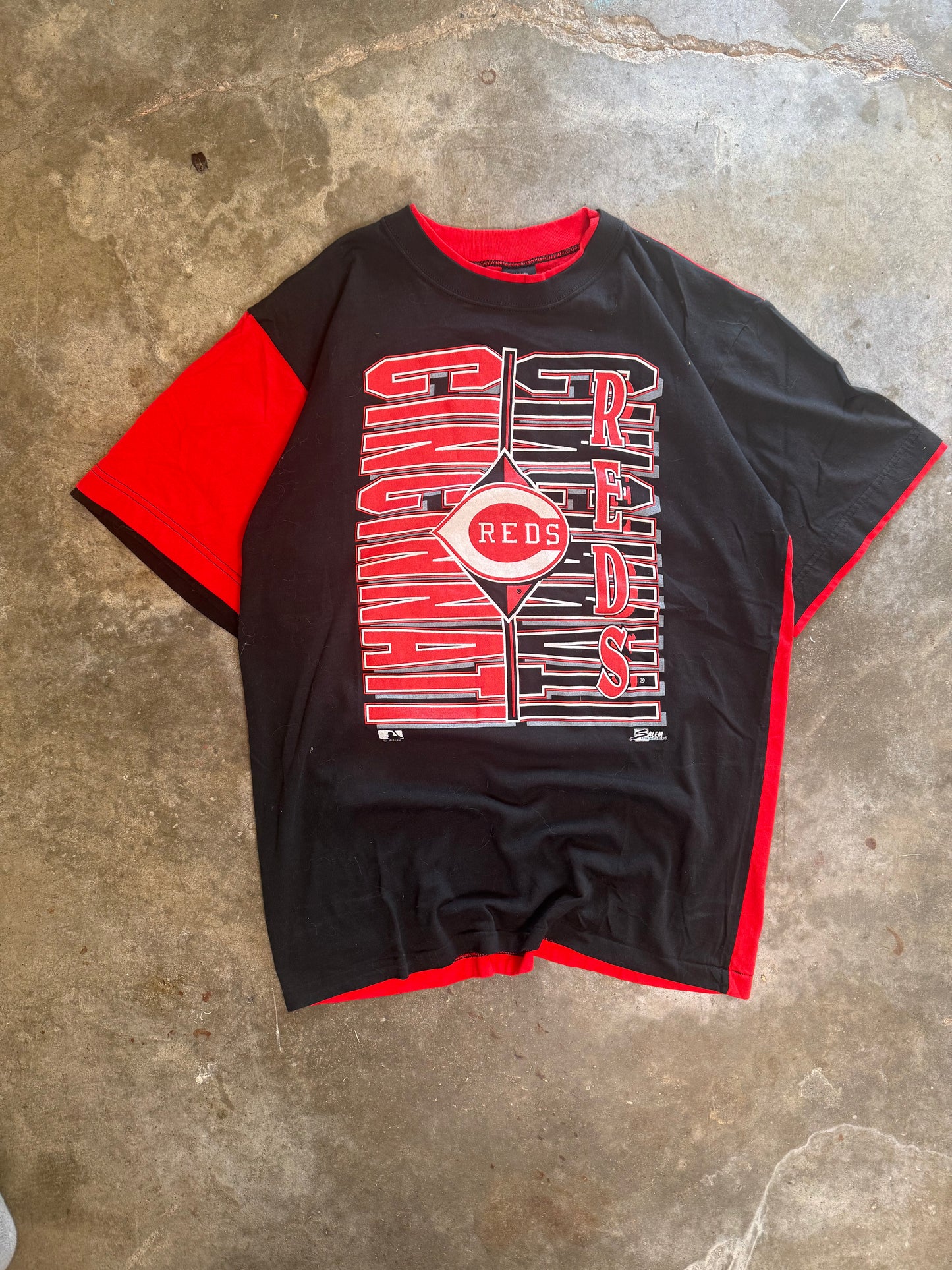 (XL) Vintage Cincinatti Reds Tee