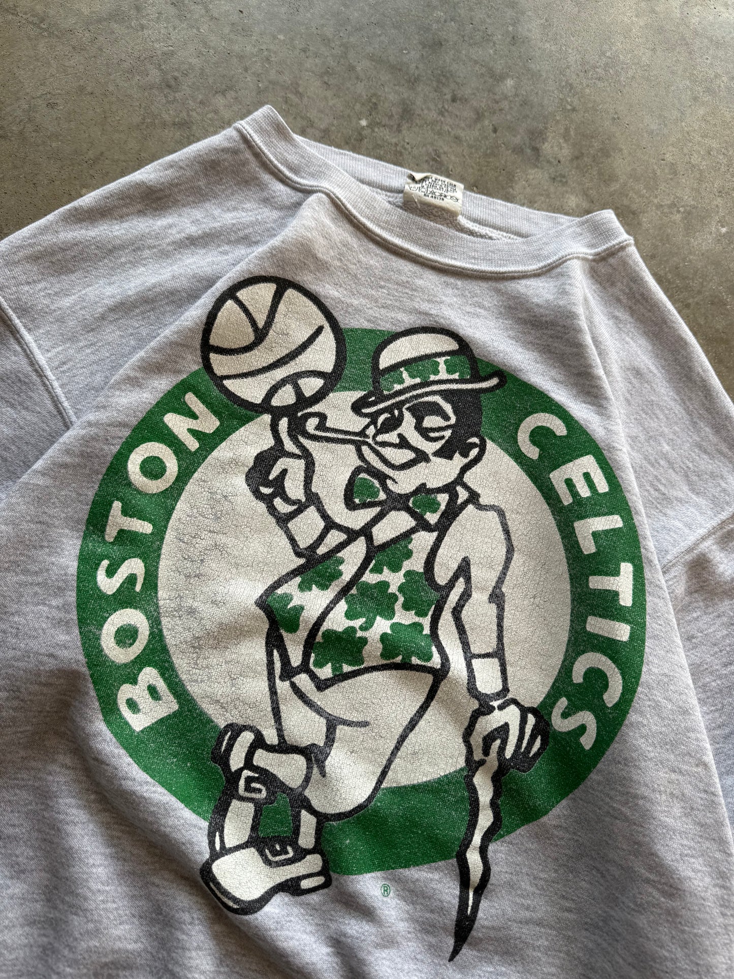 (L) Vintage Celtics Sweatshirt