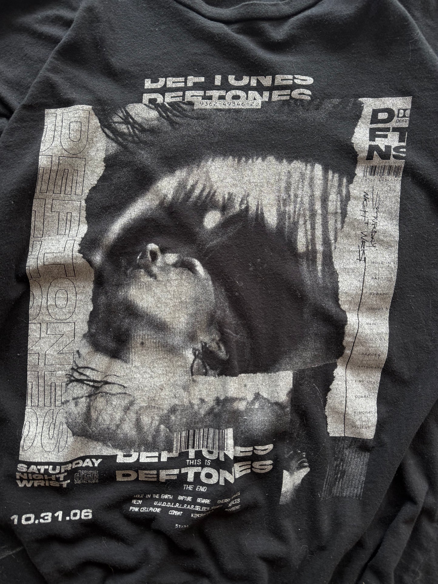 (L) 00s Deftones Tee