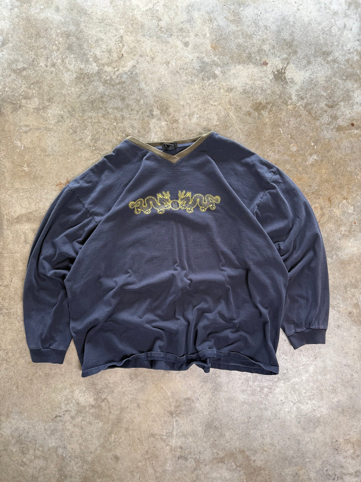 (XXL) 00s Dragons Longsleeve