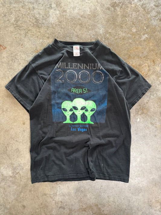 (XL) 2000 Area 51 Tee
