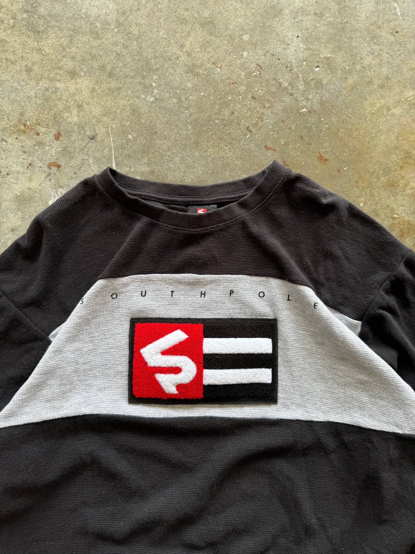 (XL) 00s SouthPole Longsleeve