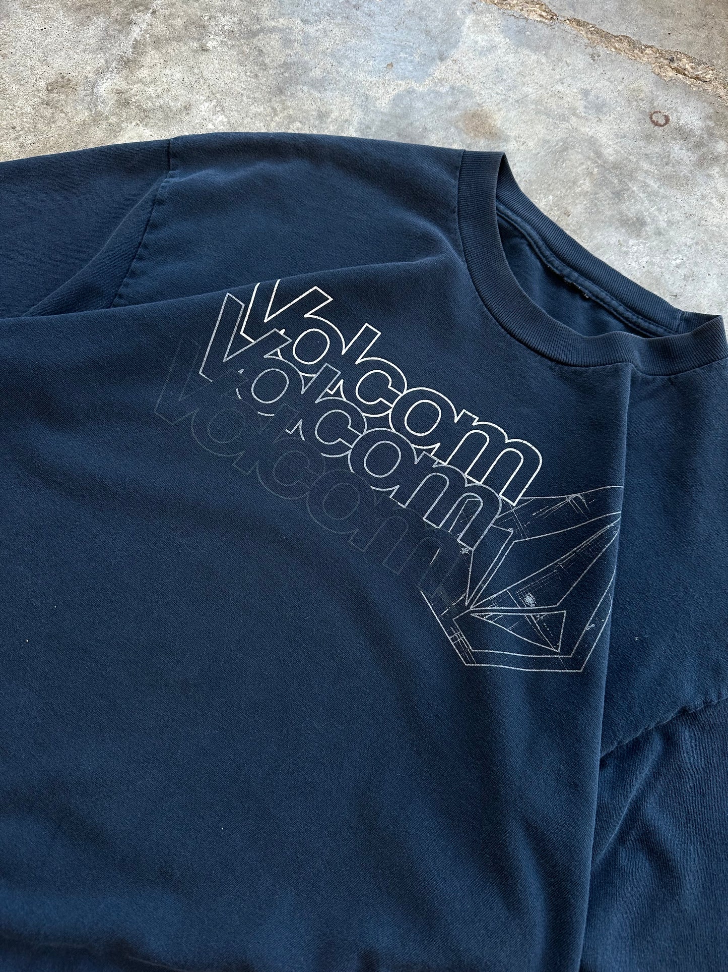 (XXL) 00s Volcom Tee