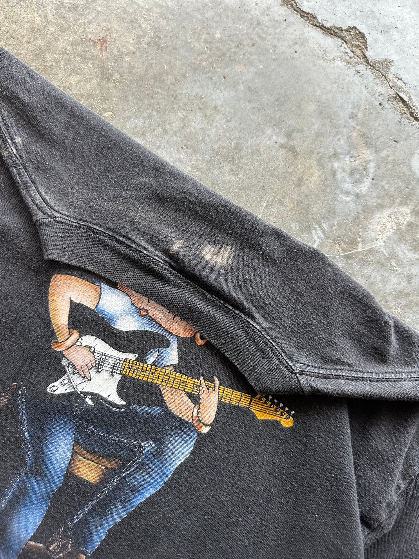 (L) 1998 Vintage Betty Boop Guitar Tee
