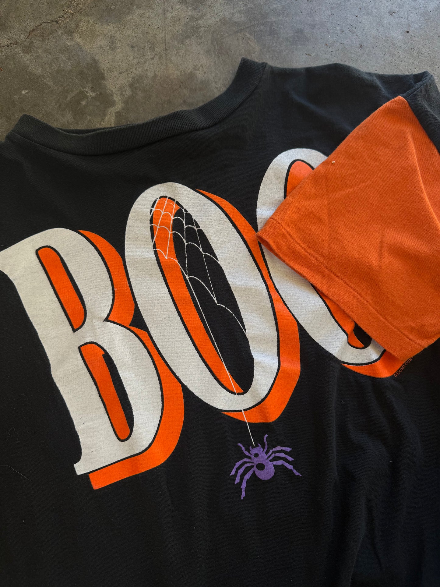 (XL) Vintage Halloween 'Boo' Tee