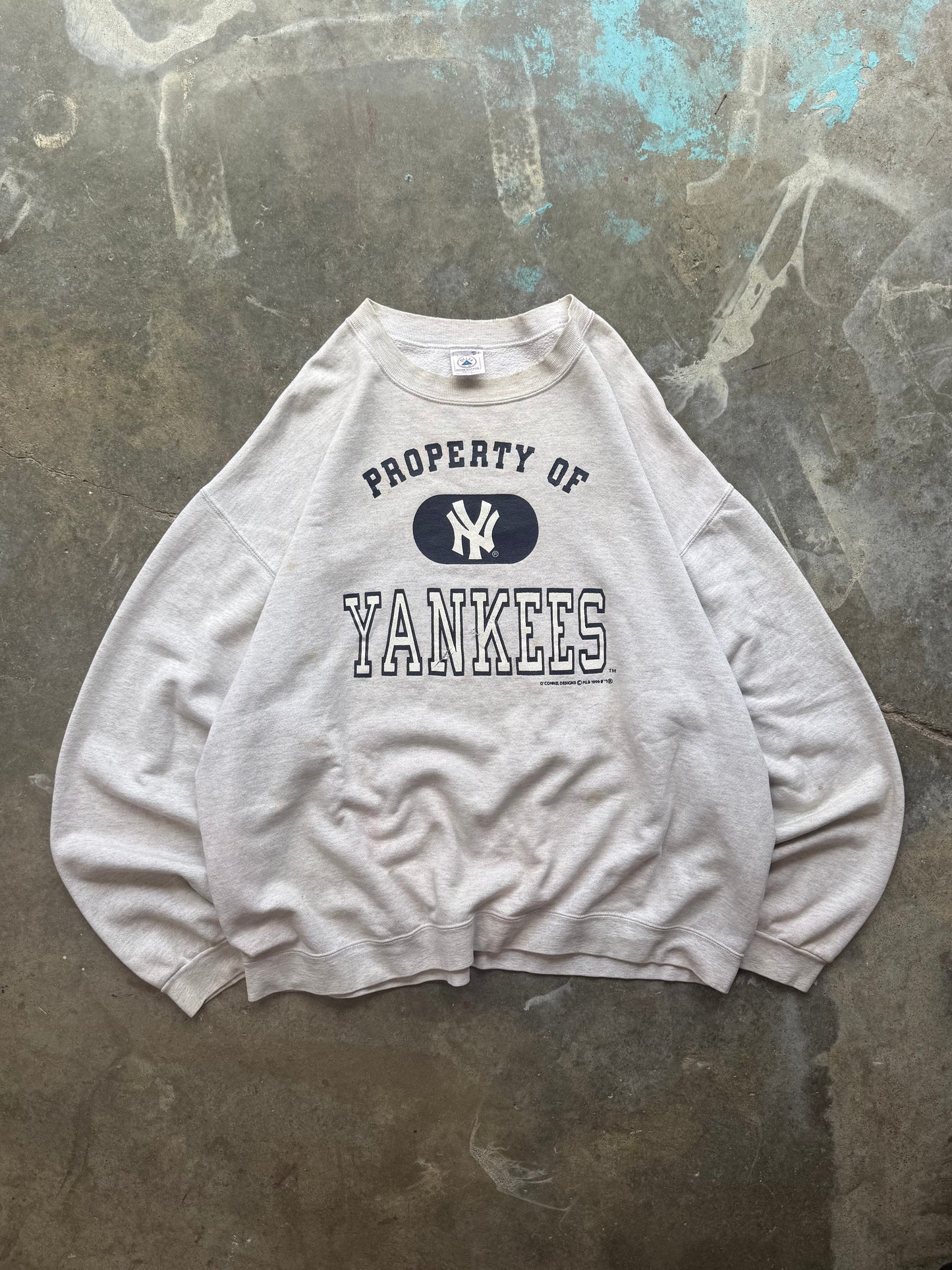 (XL) Vintage Yankees Baseball Sweatshirt