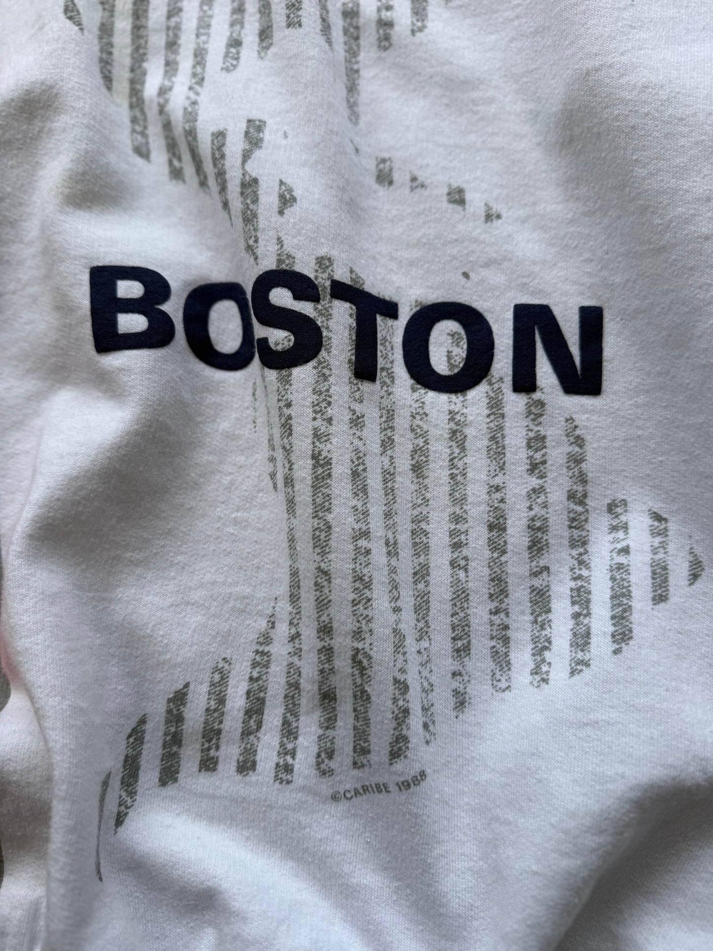 (M) Vintage '88 Boston World Tour Sweatshirt