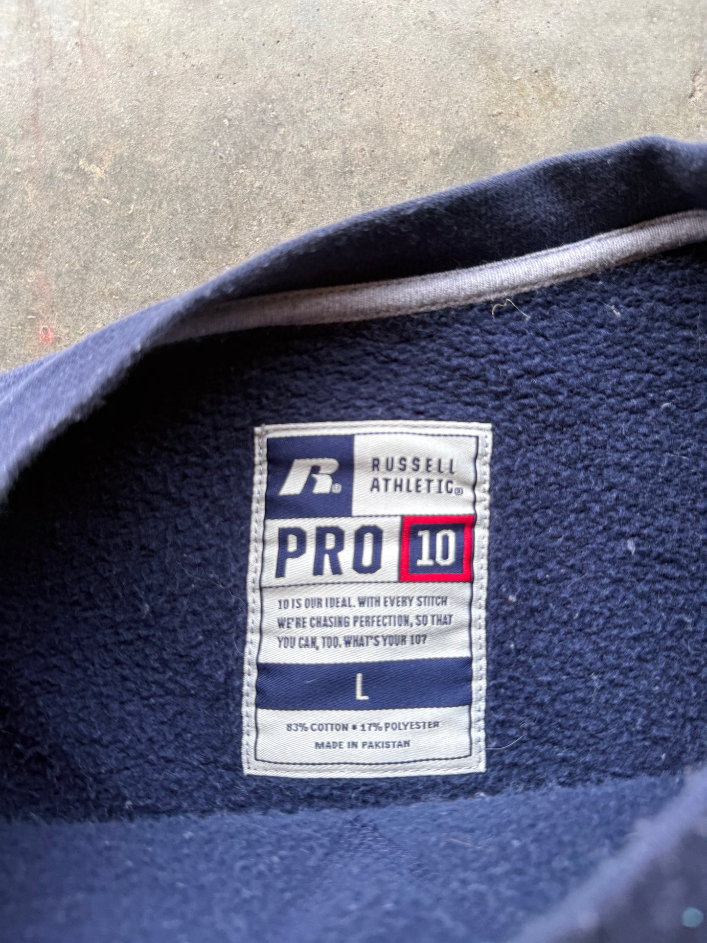 (L) Vintage Russel Athletic Sweatshirt