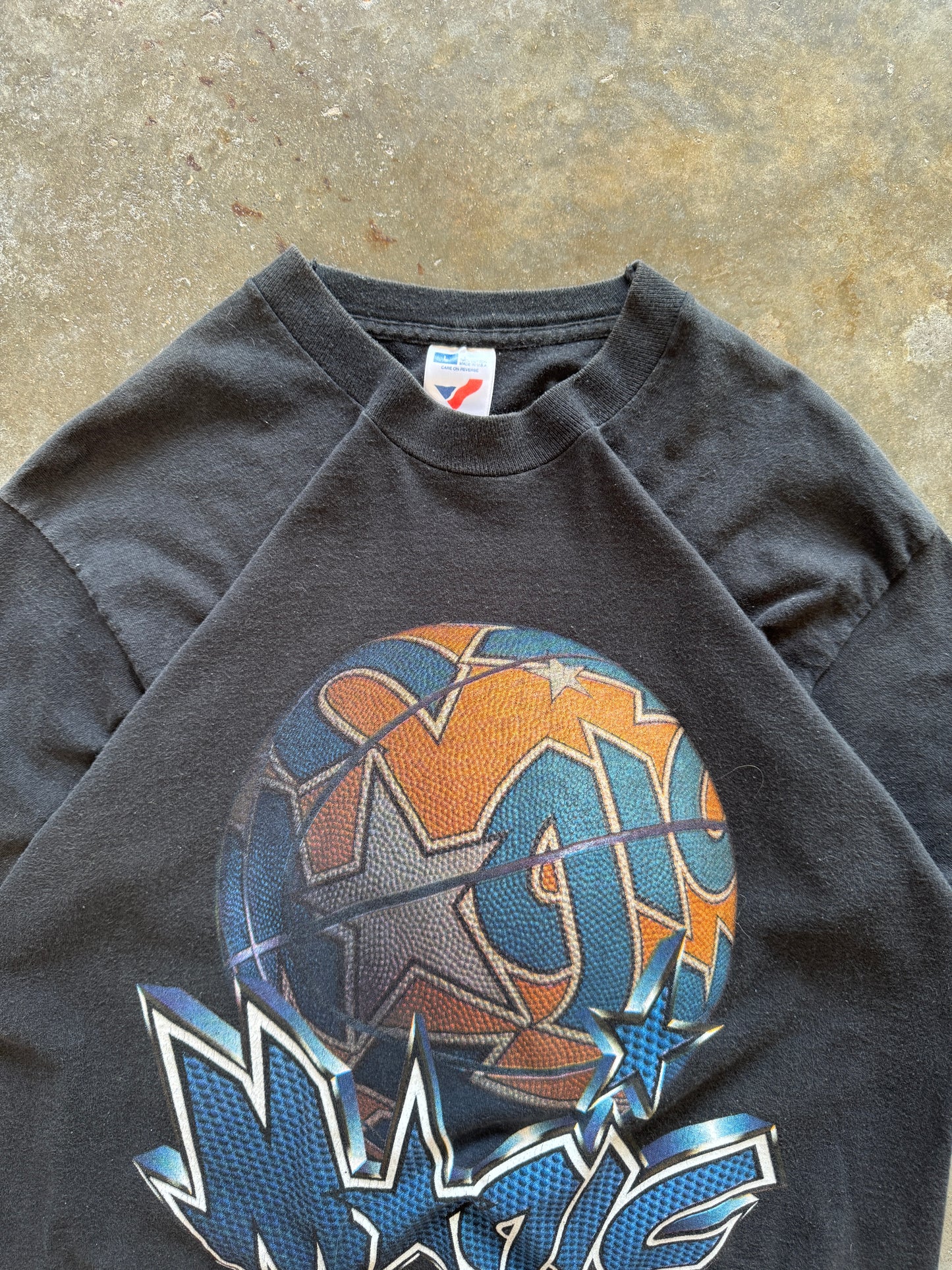 (L) Vintage Orlando Magic Tee