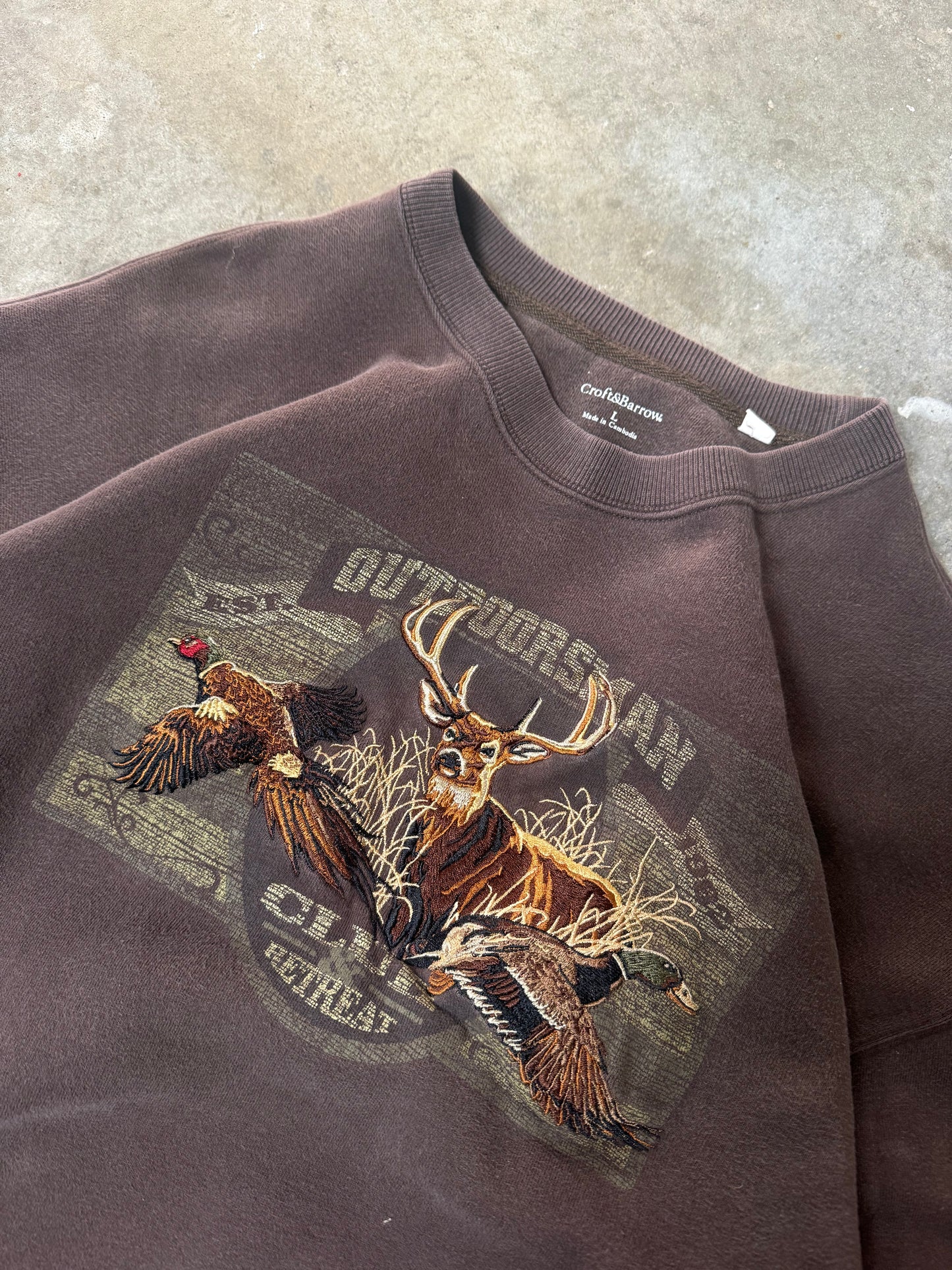(L) Outdoorsman Deer Sweatshirt