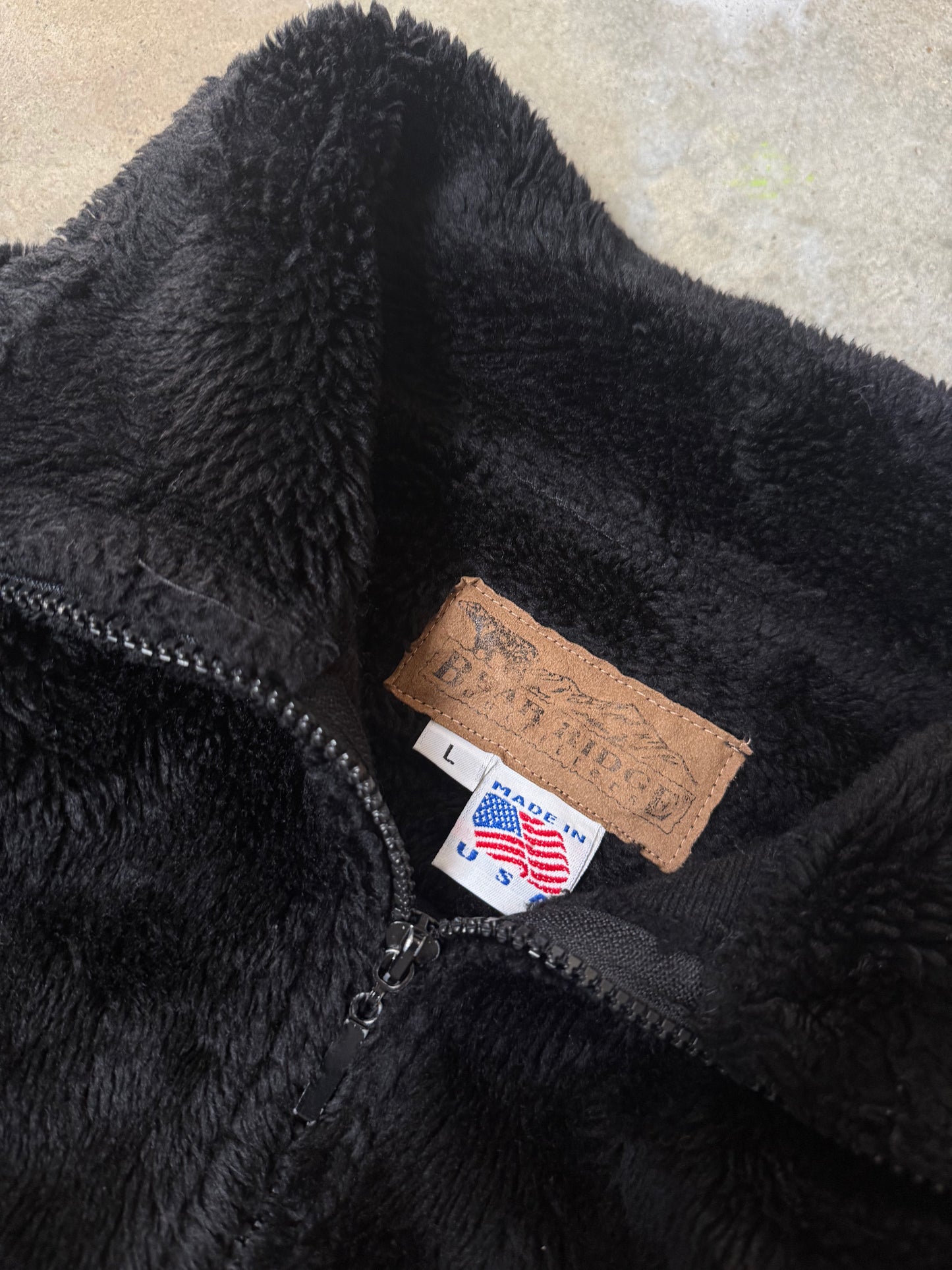 (L) Grizzly Bear Fleece Zip-Up