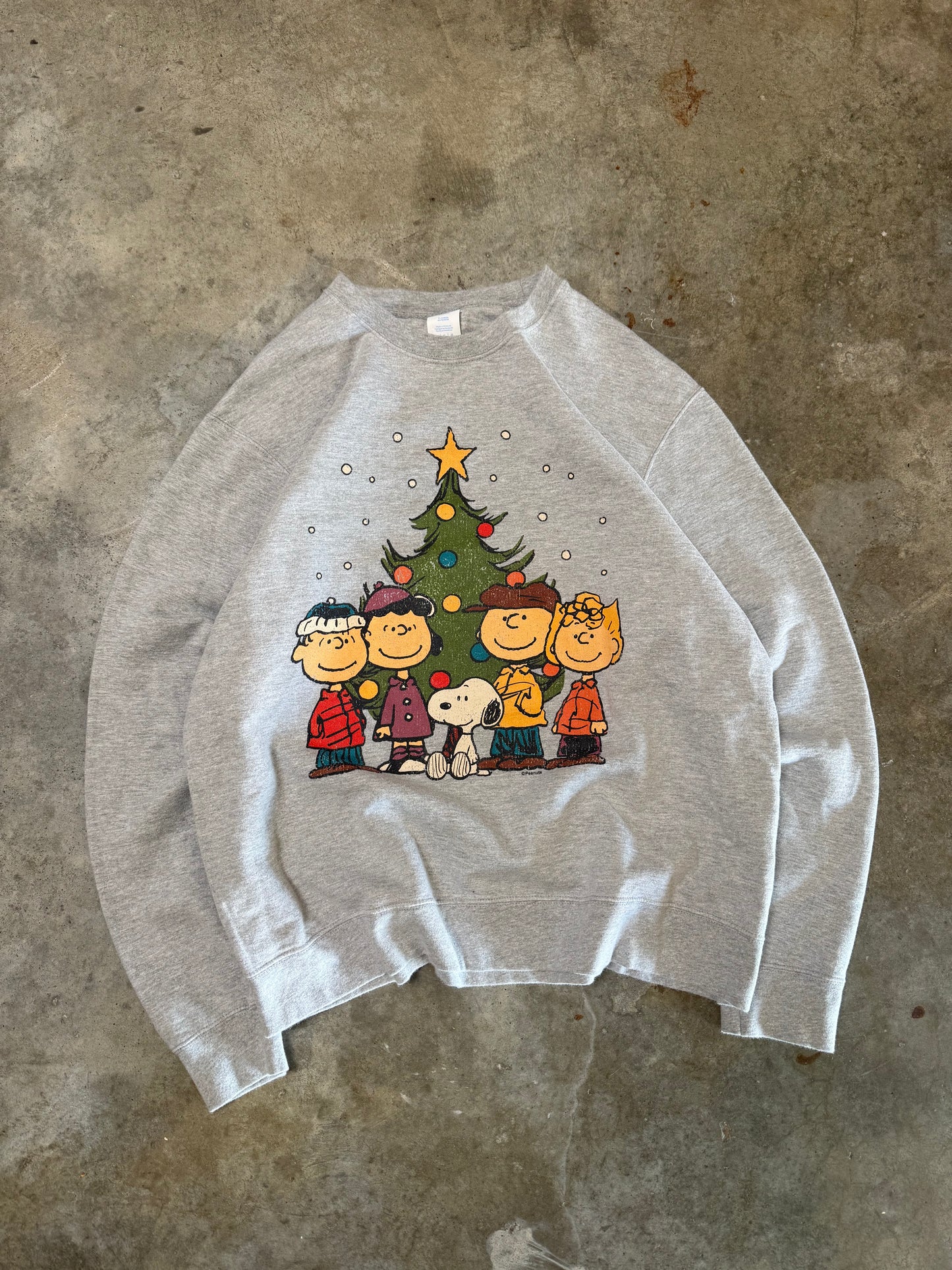 (L) 00s Snoopy Christmas Sweatshirt