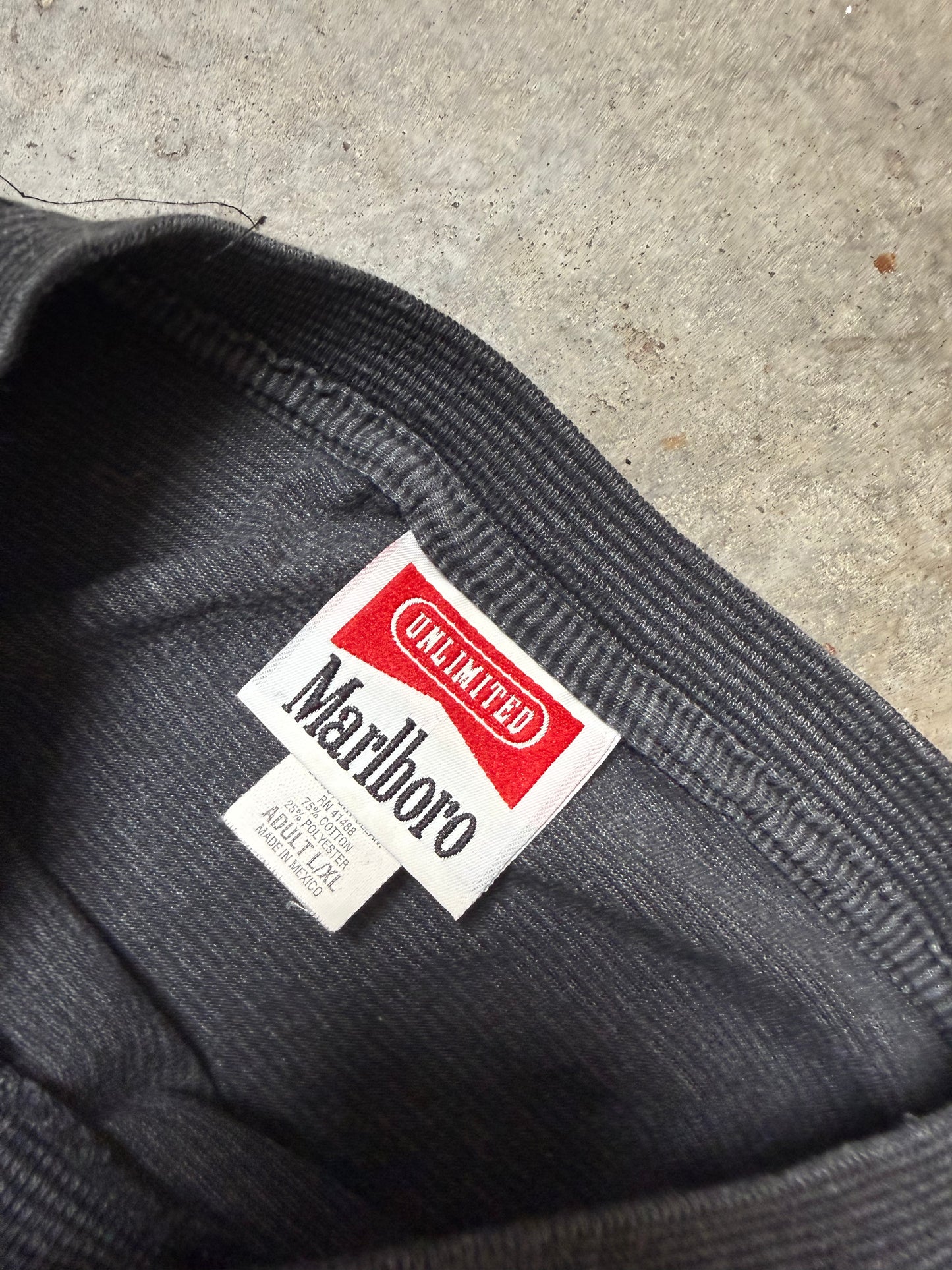 (XL) Vintage Marlboro Pocket Tee