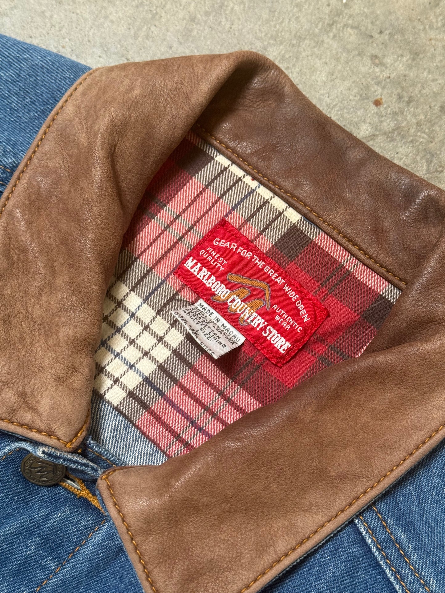 (L) Vintage Marlboro Denim Jacket