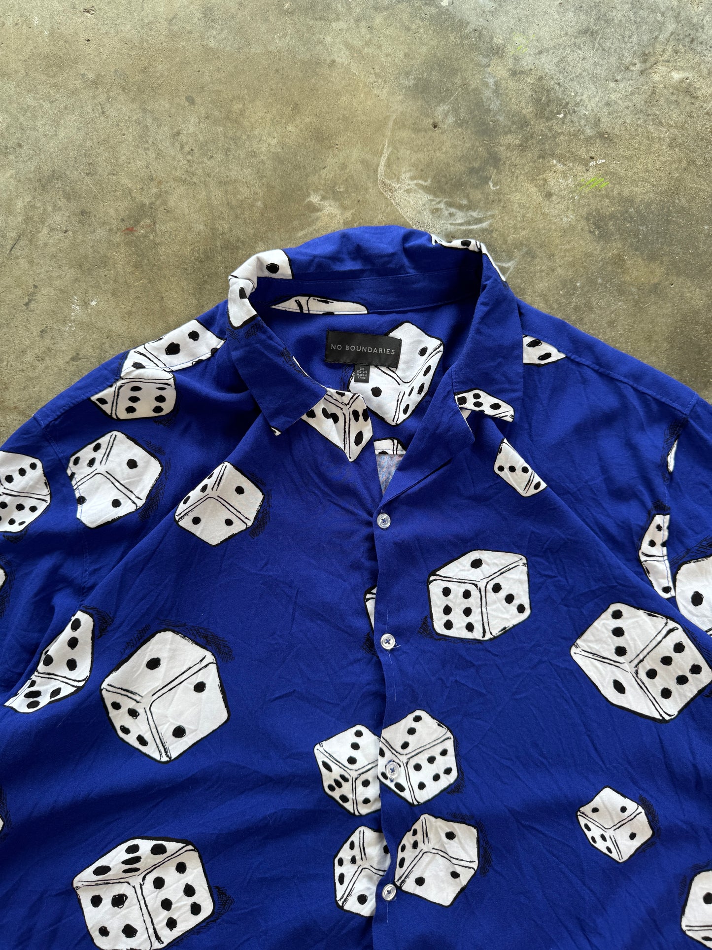 (XXL) 00s Dice Button-Up