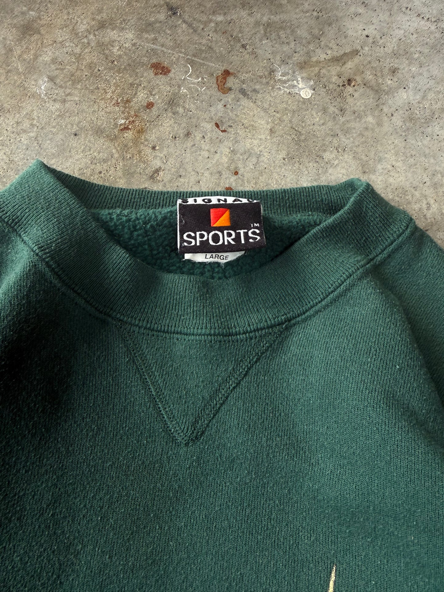 (L) Vintage Nature Wrap-Around Sweatshirt