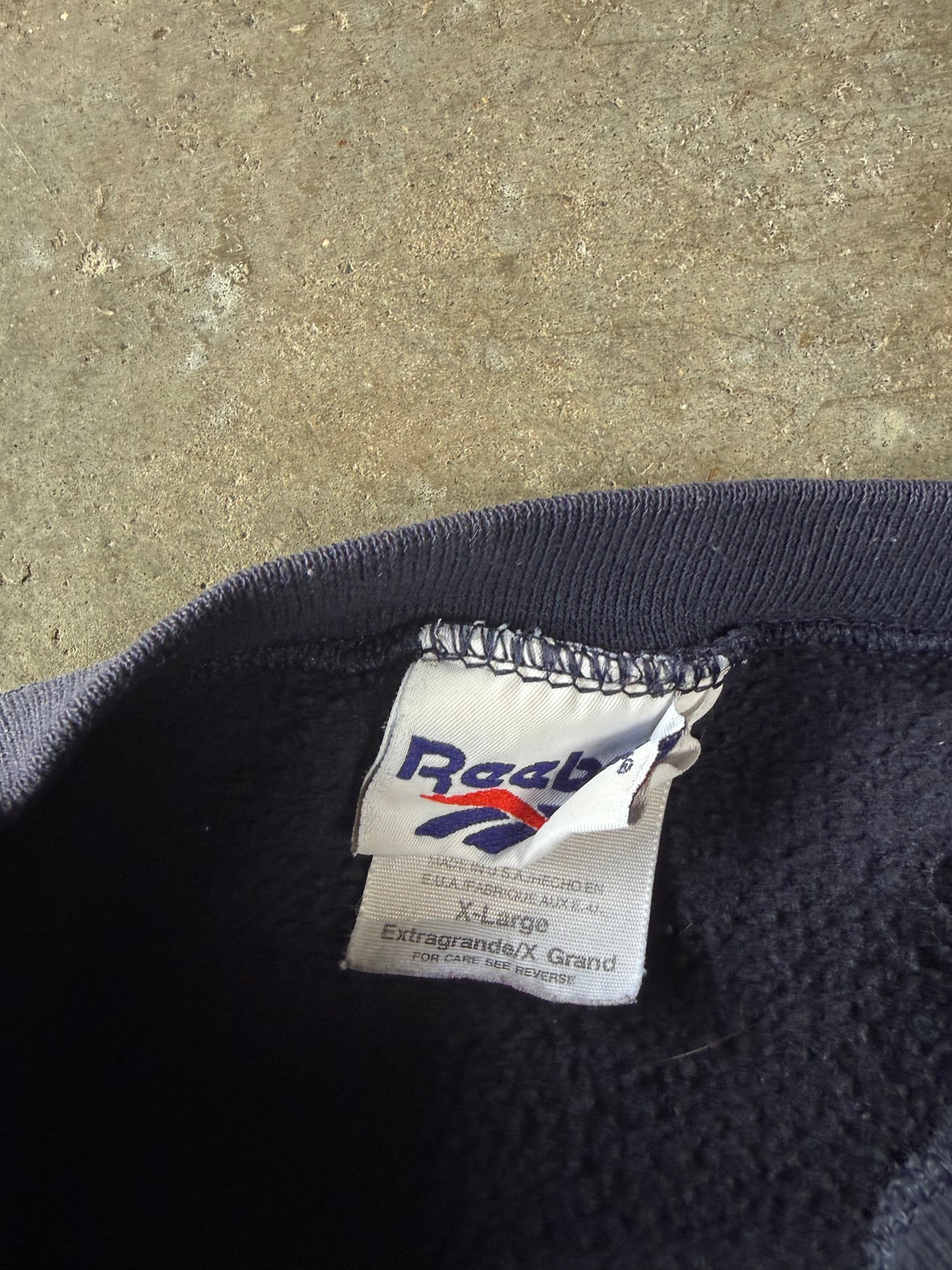 (XL) Vintage Reebok Sweatshirt