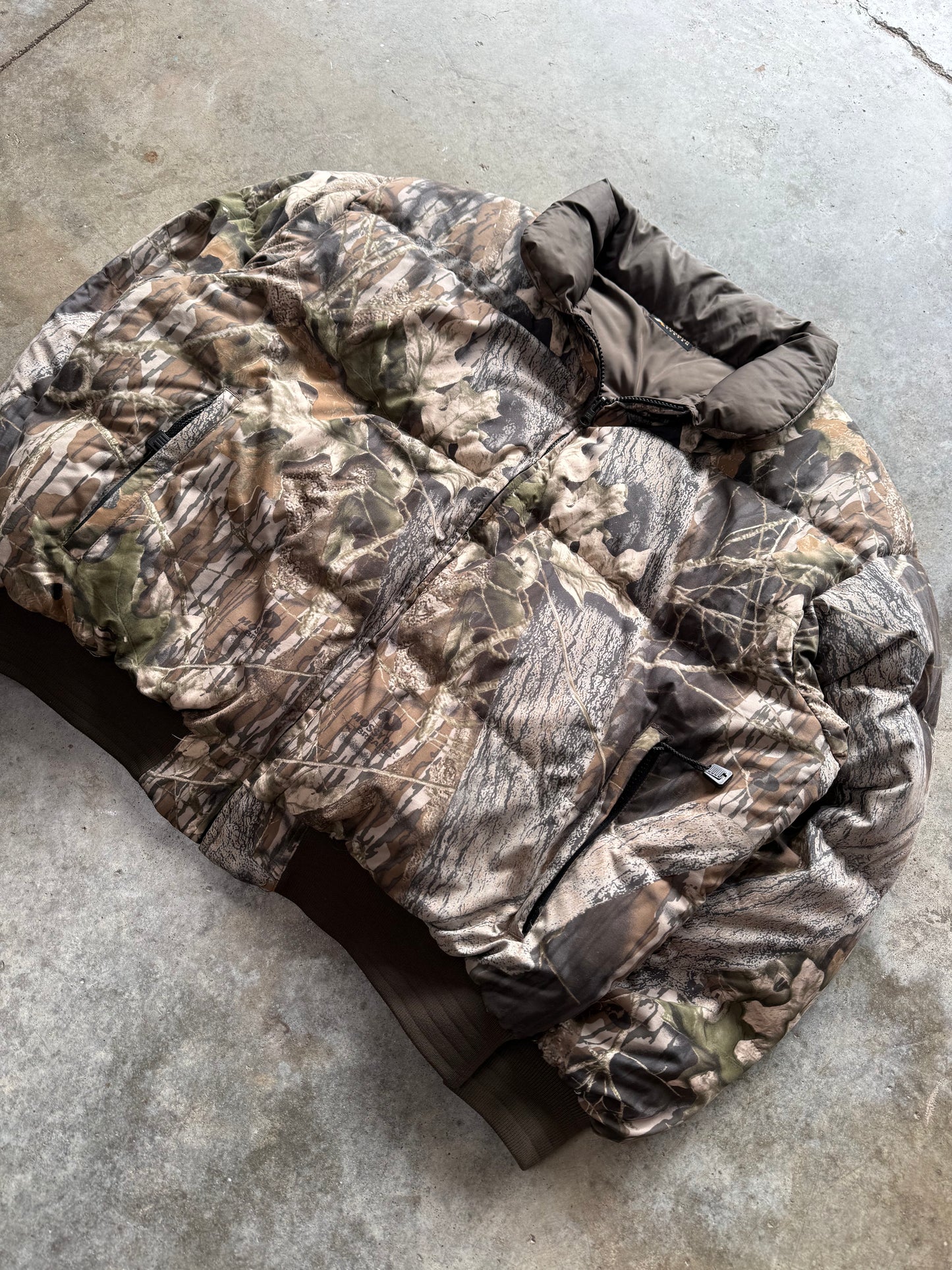 (L) 00s Camo Puffer Jacket