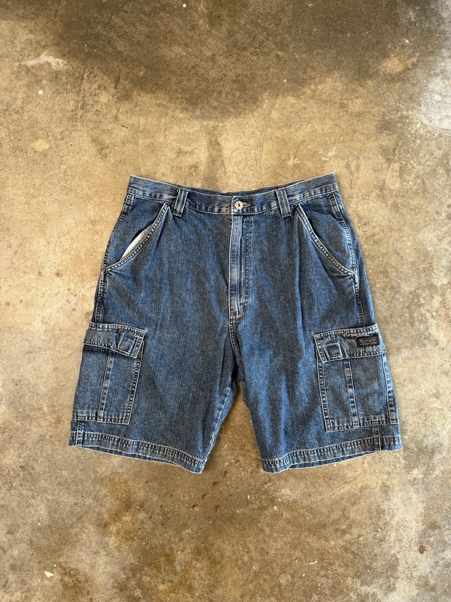 (34) 00s Denim Jorts