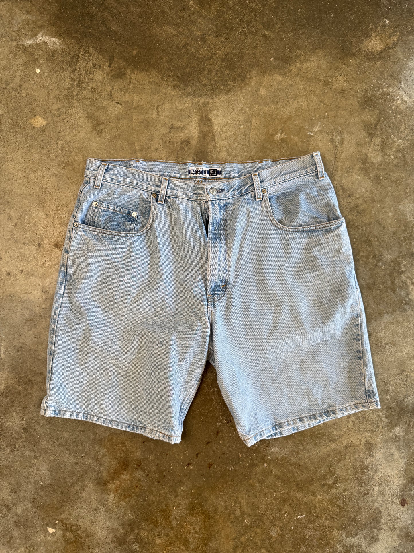 (40) Vintage Gap Baggy Jorts