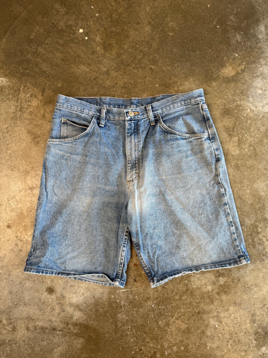 (34) 00s Wrangler Jorts