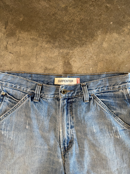 (31) Vintage Levi Denim Jorts