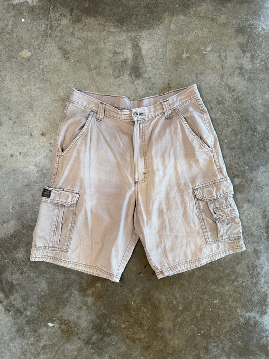(34) 00s Wrangler Cargo Shorts