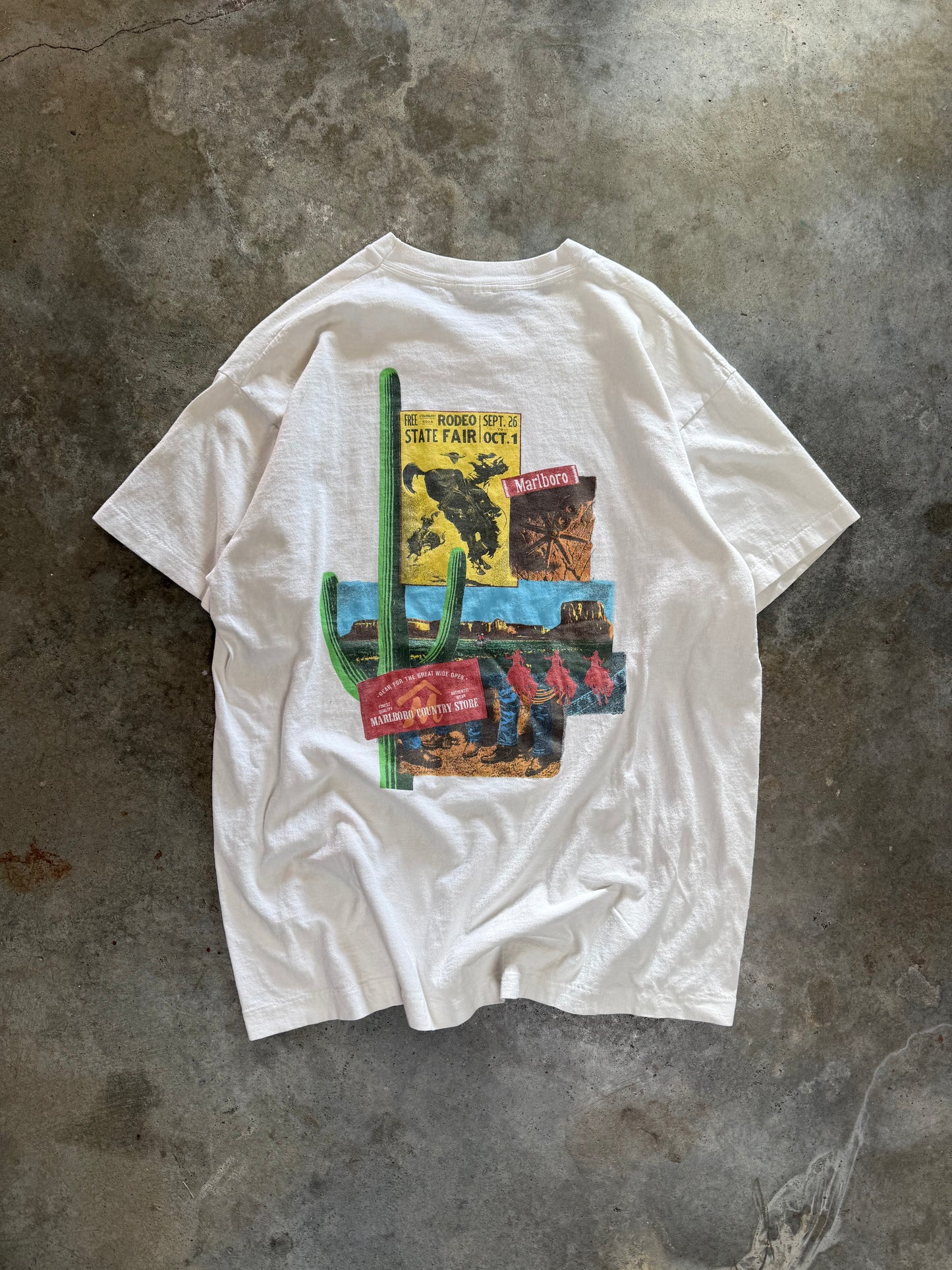 (XL) Vintage Marlboro Western Tee