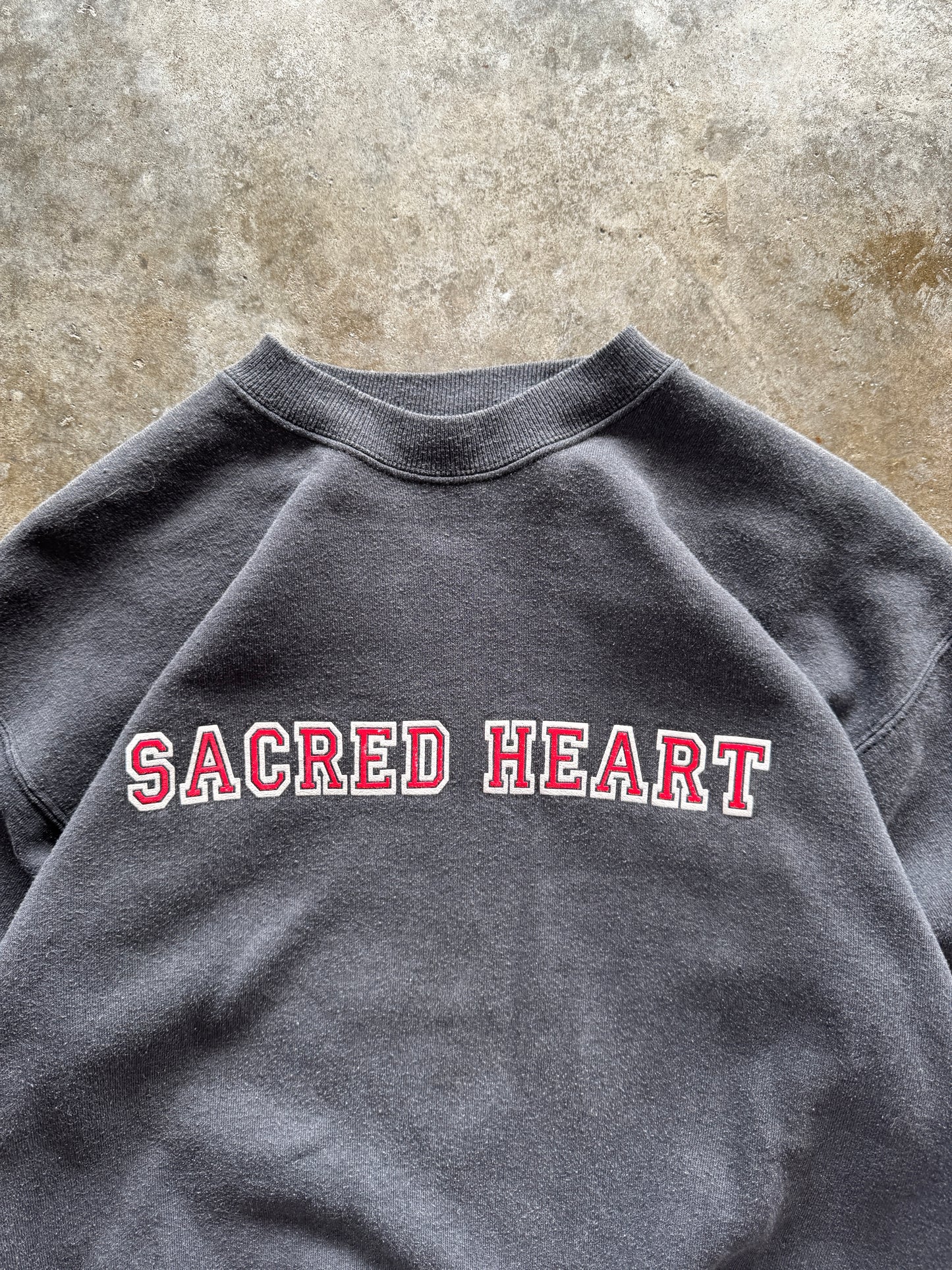 (L) Vintage Sacred Heart Sweatshirt