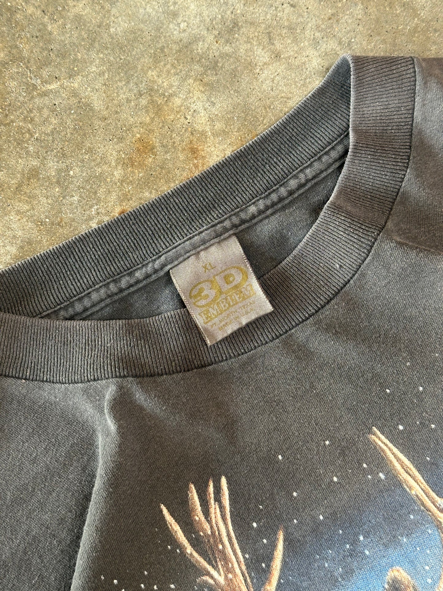 (XL) Vintage 3D Emblem Nature Tee