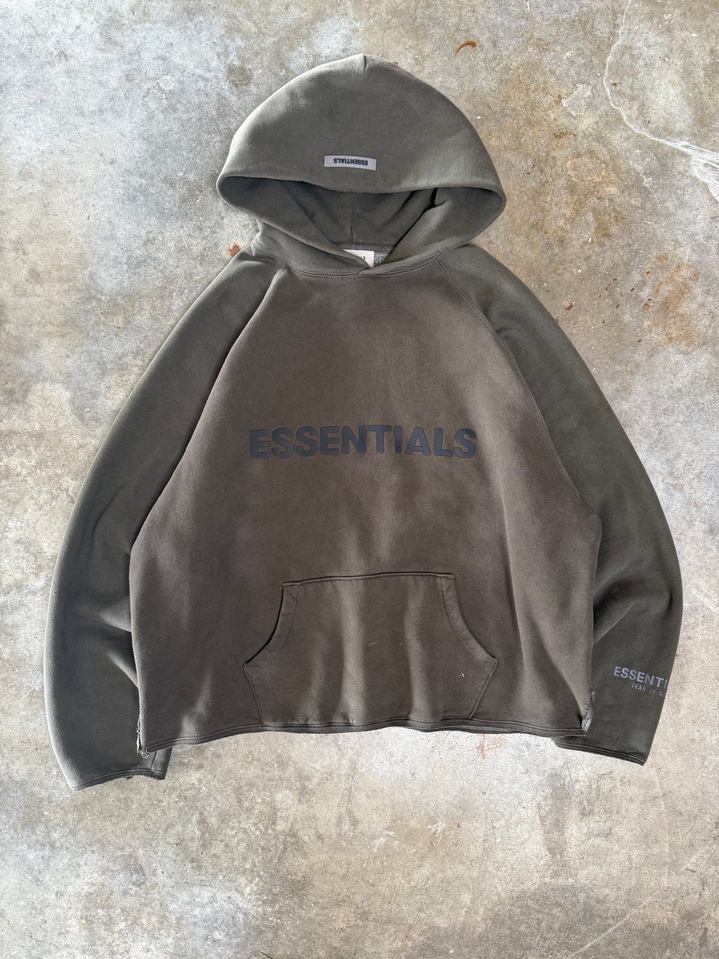 (XL) 00s Essentials Hoodie